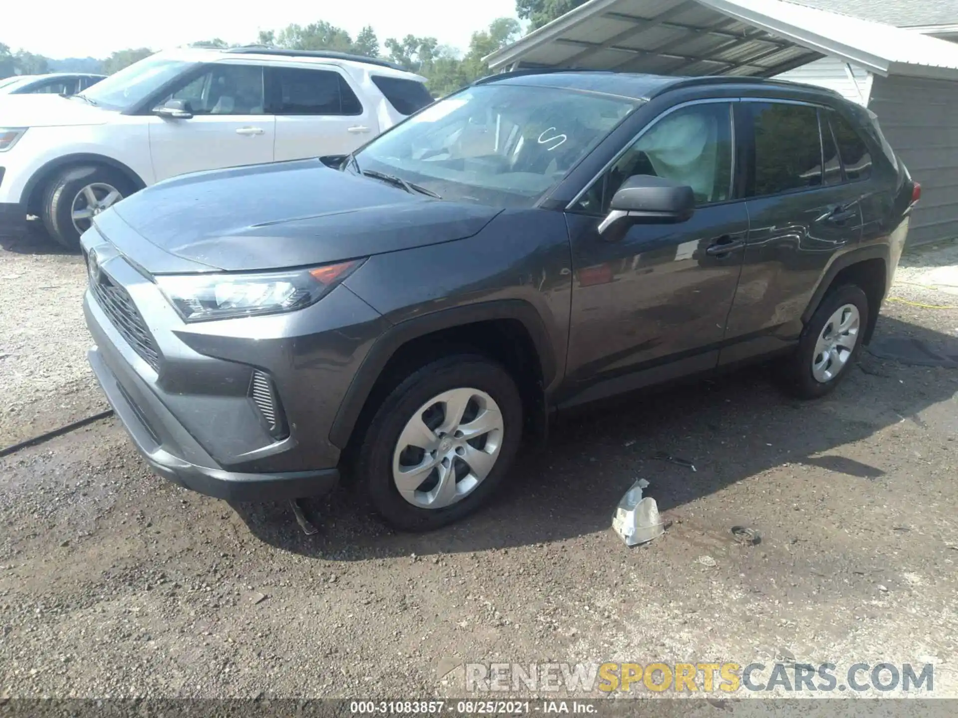 2 Photograph of a damaged car 2T3H1RFV8LC080950 TOYOTA RAV4 2020