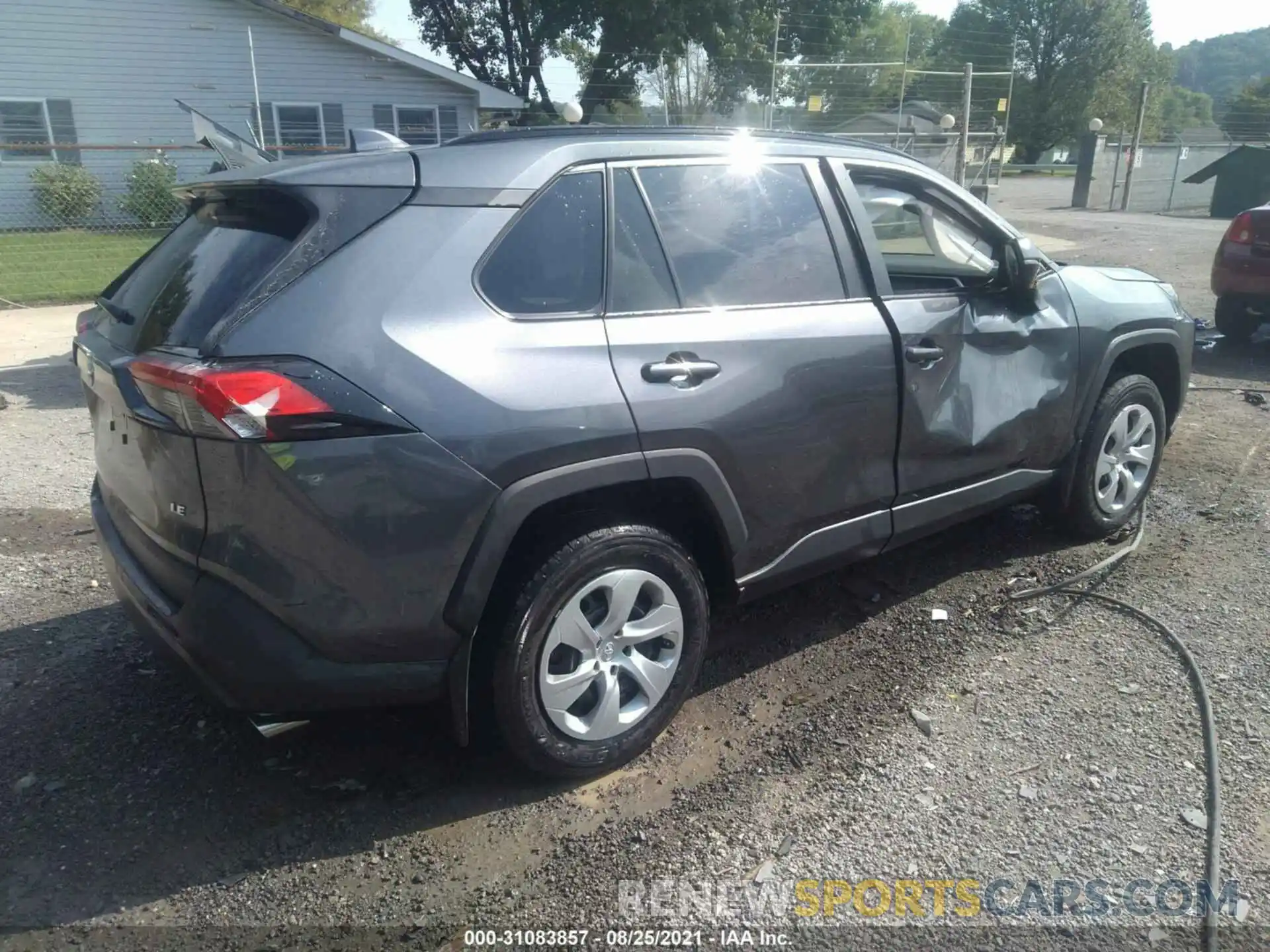 4 Photograph of a damaged car 2T3H1RFV8LC080950 TOYOTA RAV4 2020