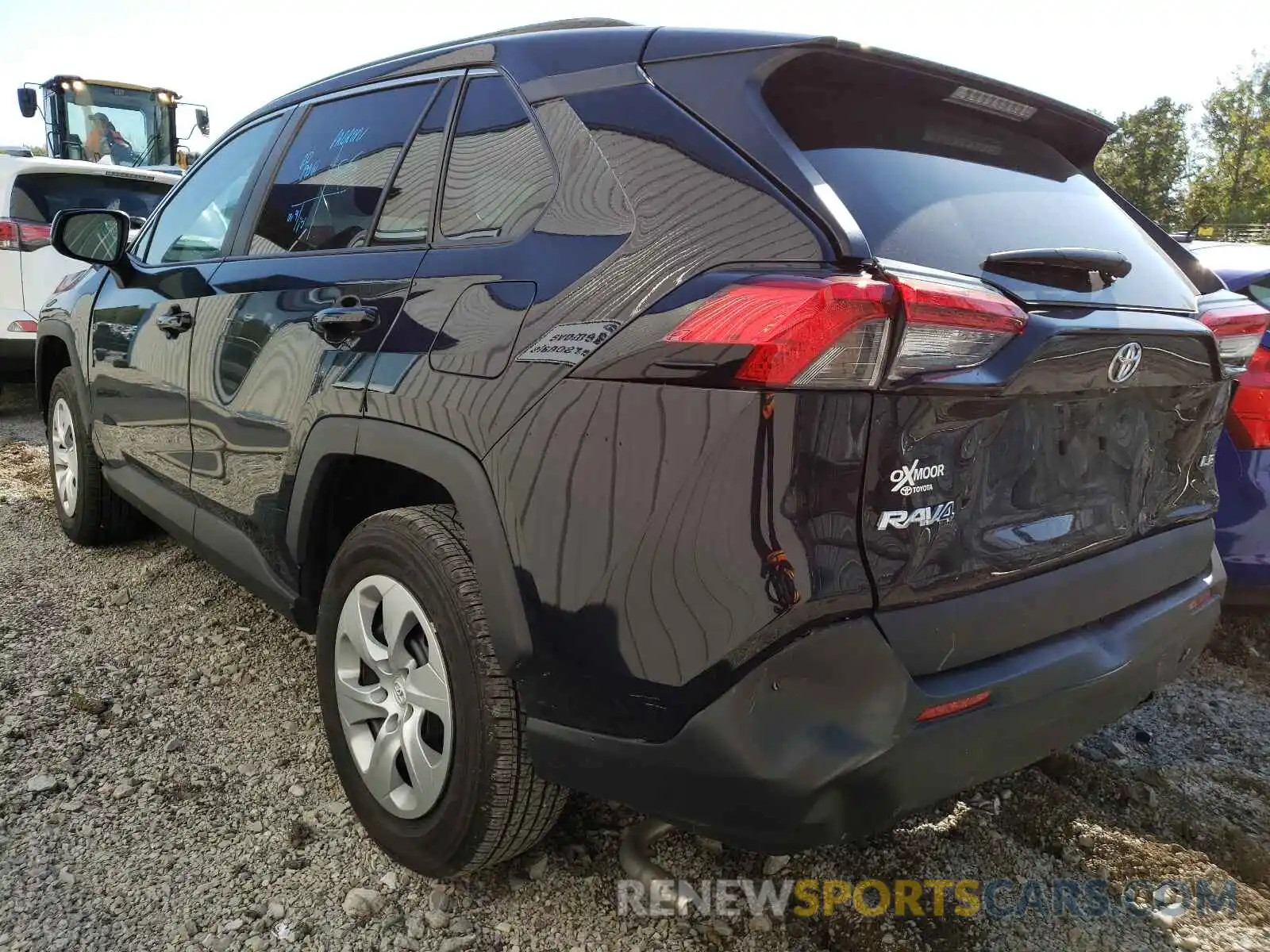 3 Photograph of a damaged car 2T3H1RFV8LC084769 TOYOTA RAV4 2020