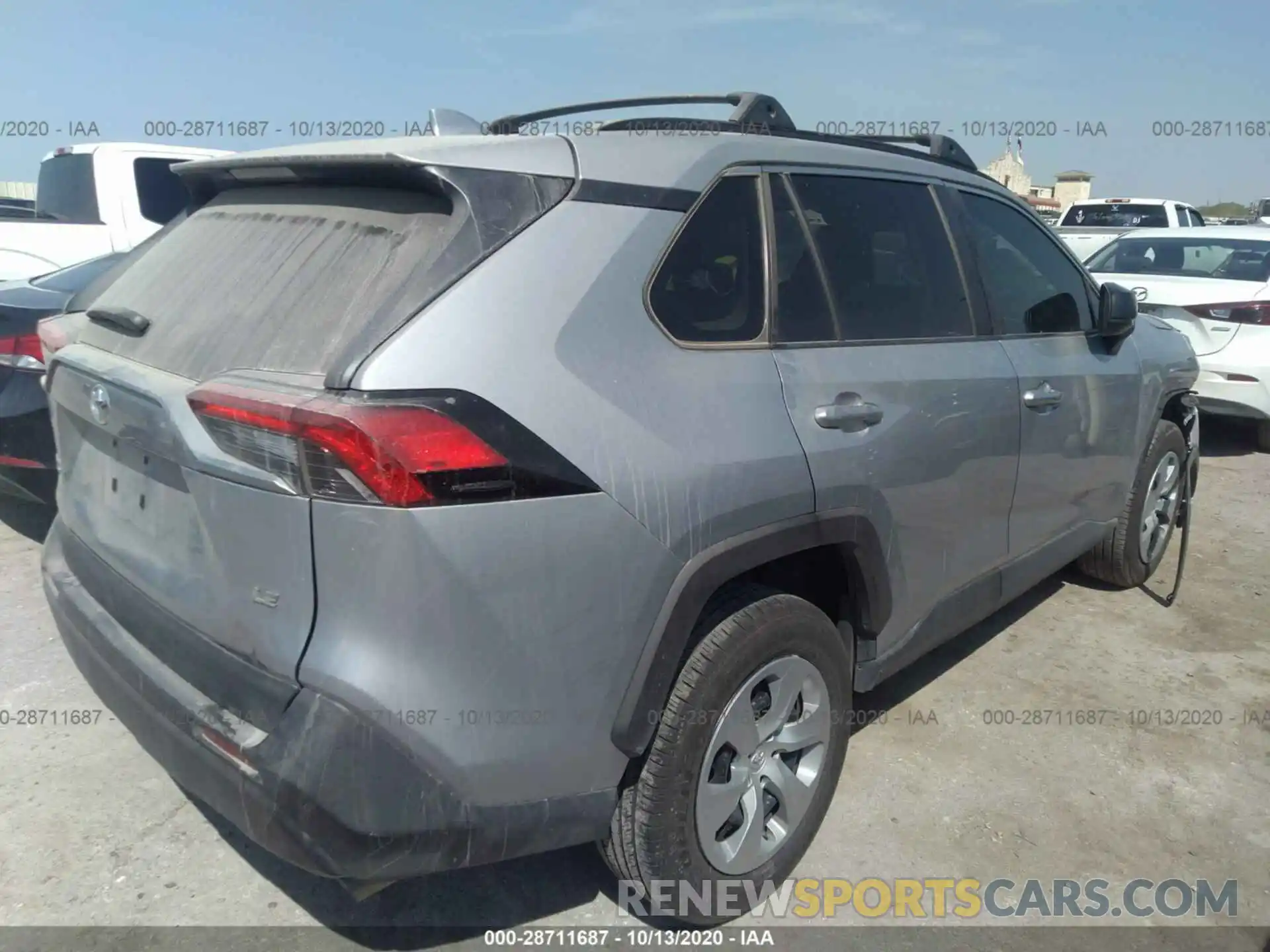 4 Фотография поврежденного автомобиля 2T3H1RFV8LW071079 TOYOTA RAV4 2020