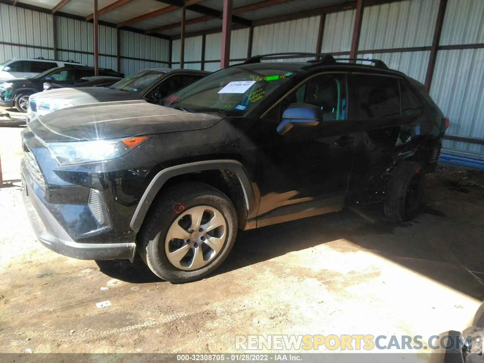 2 Photograph of a damaged car 2T3H1RFV8LW071647 TOYOTA RAV4 2020