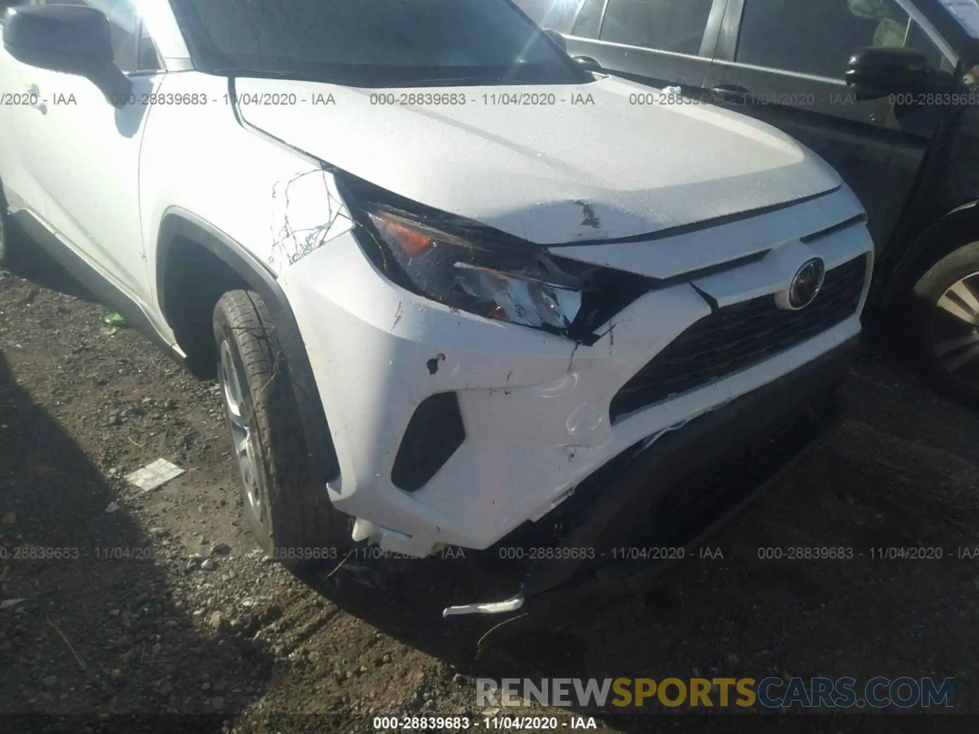 6 Photograph of a damaged car 2T3H1RFV8LW079182 TOYOTA RAV4 2020