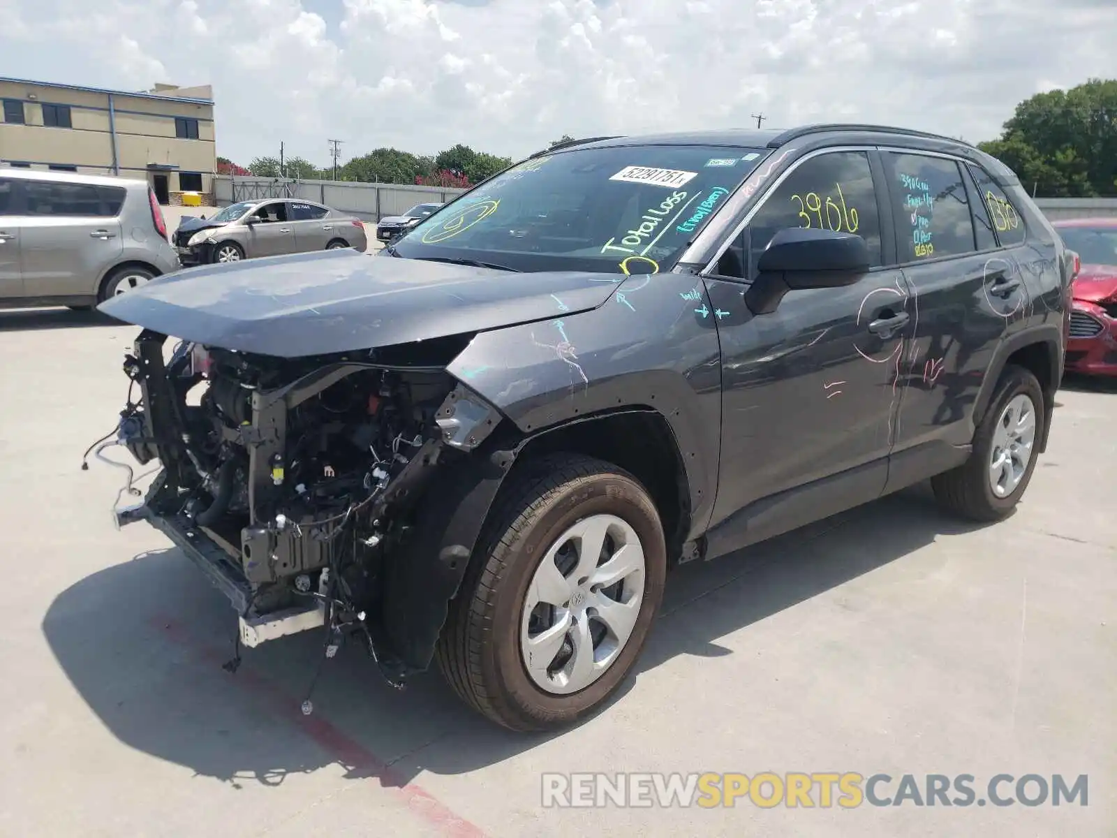 2 Photograph of a damaged car 2T3H1RFV8LW083328 TOYOTA RAV4 2020