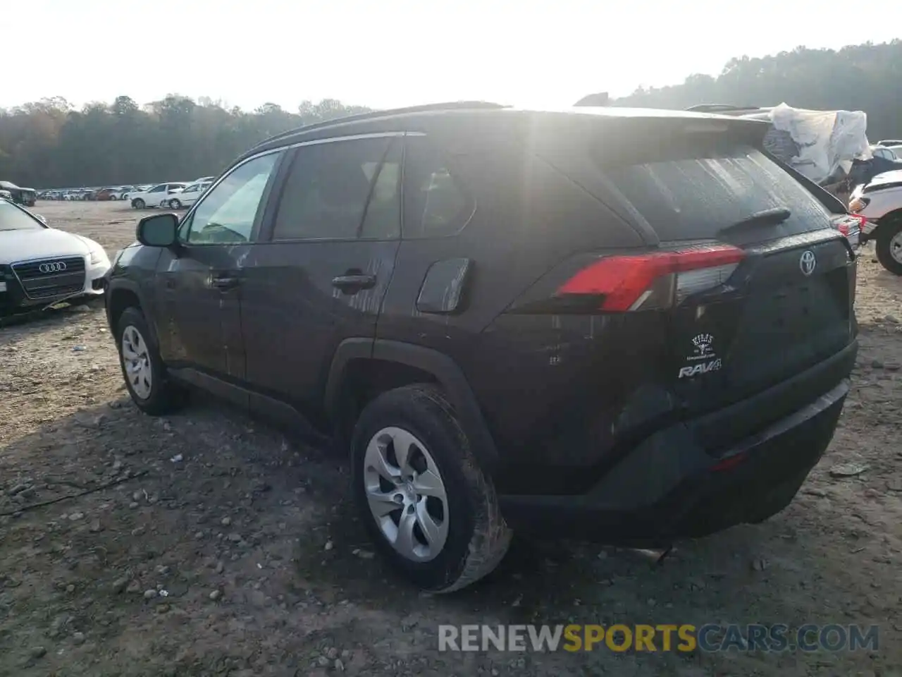 3 Photograph of a damaged car 2T3H1RFV8LW086469 TOYOTA RAV4 2020