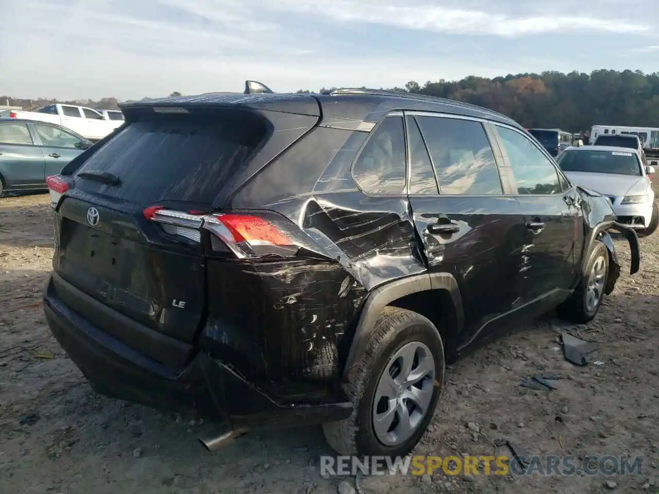 4 Photograph of a damaged car 2T3H1RFV8LW086469 TOYOTA RAV4 2020