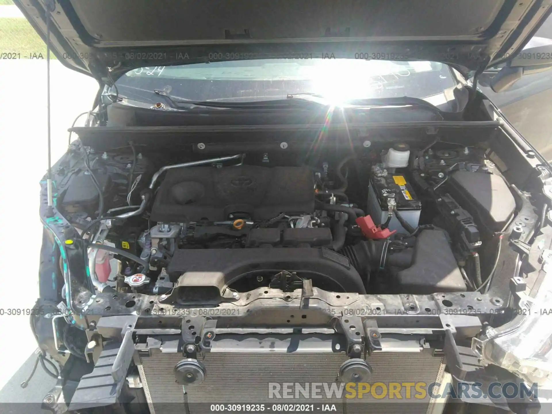 10 Фотография поврежденного автомобиля 2T3H1RFV9LC033748 TOYOTA RAV4 2020