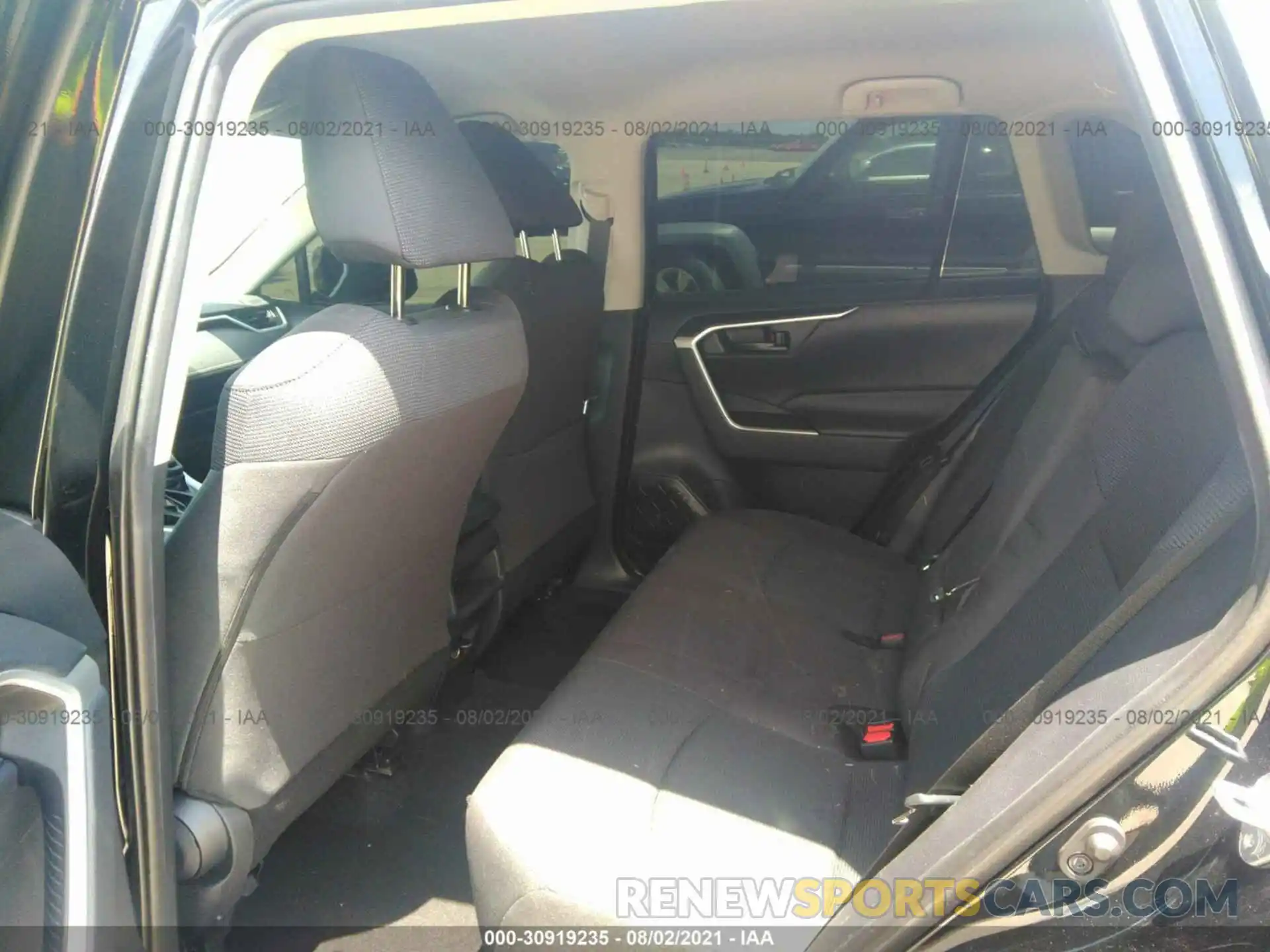 8 Фотография поврежденного автомобиля 2T3H1RFV9LC033748 TOYOTA RAV4 2020