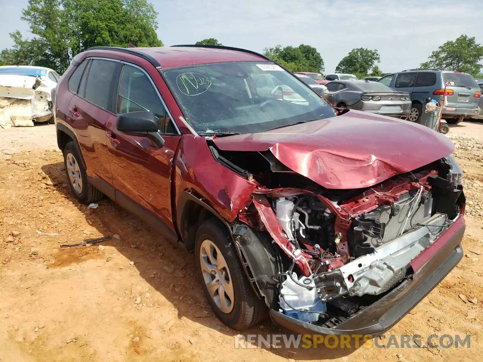 1 Photograph of a damaged car 2T3H1RFV9LC035130 TOYOTA RAV4 2020
