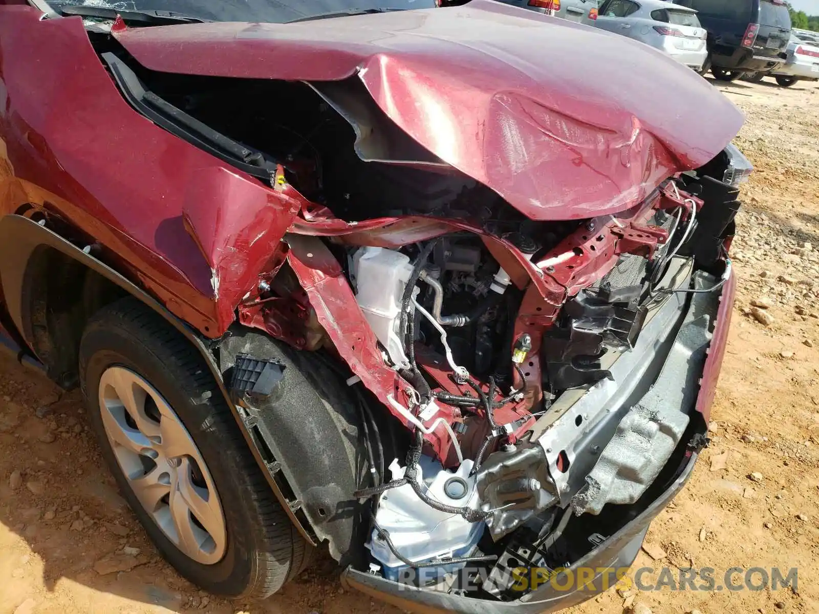 9 Photograph of a damaged car 2T3H1RFV9LC035130 TOYOTA RAV4 2020