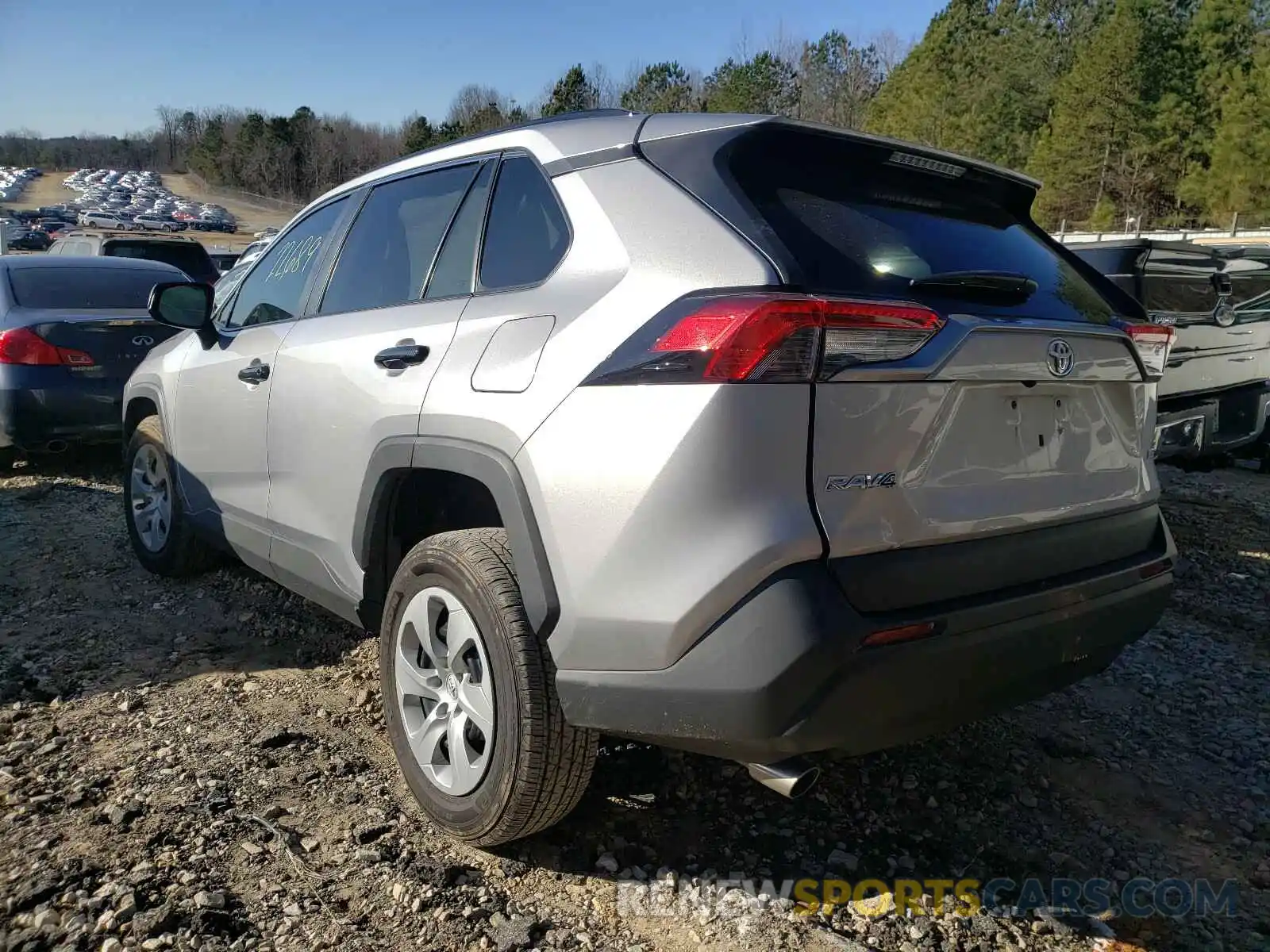 3 Photograph of a damaged car 2T3H1RFV9LC038500 TOYOTA RAV4 2020