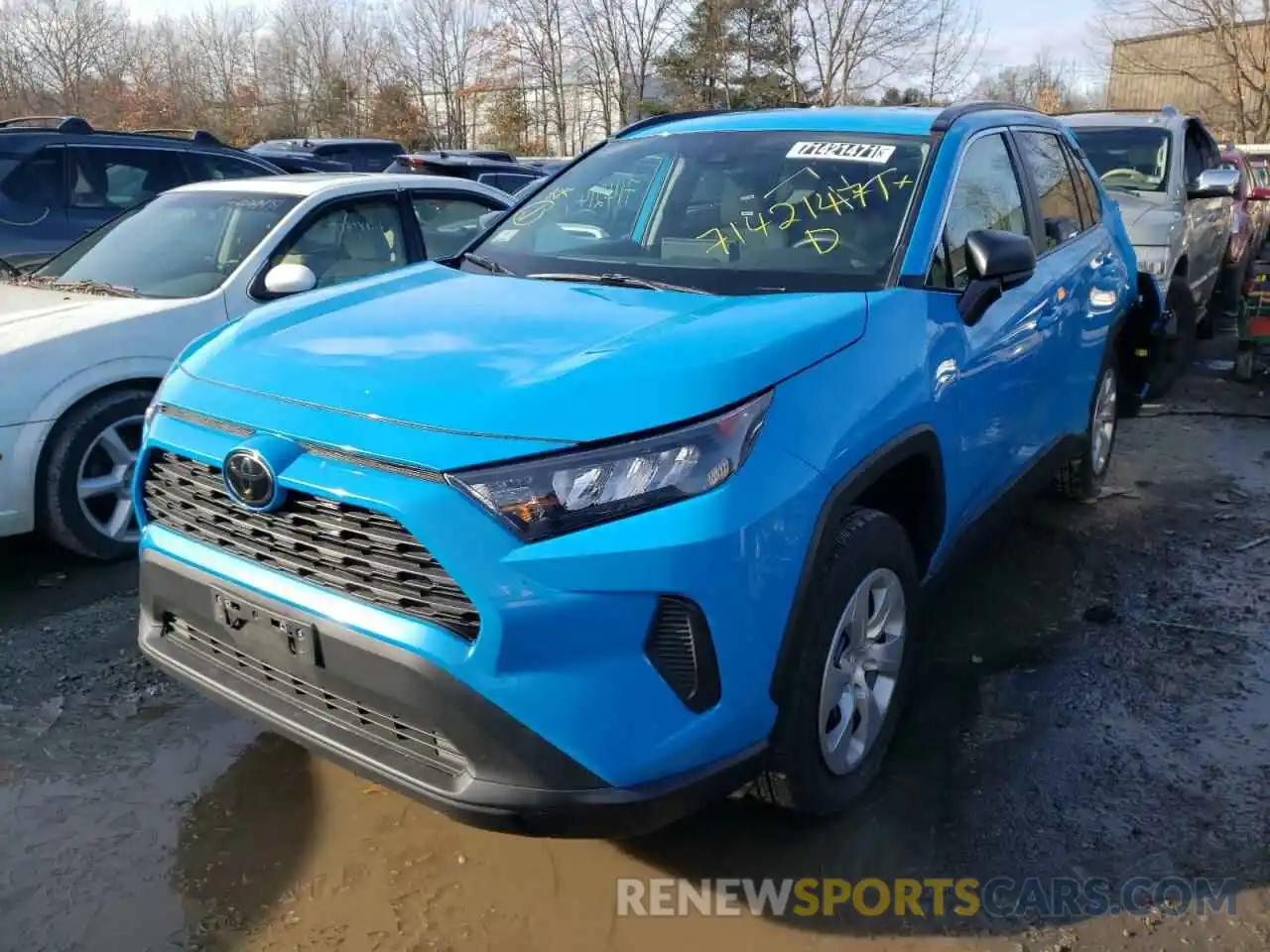 2 Photograph of a damaged car 2T3H1RFV9LC041199 TOYOTA RAV4 2020