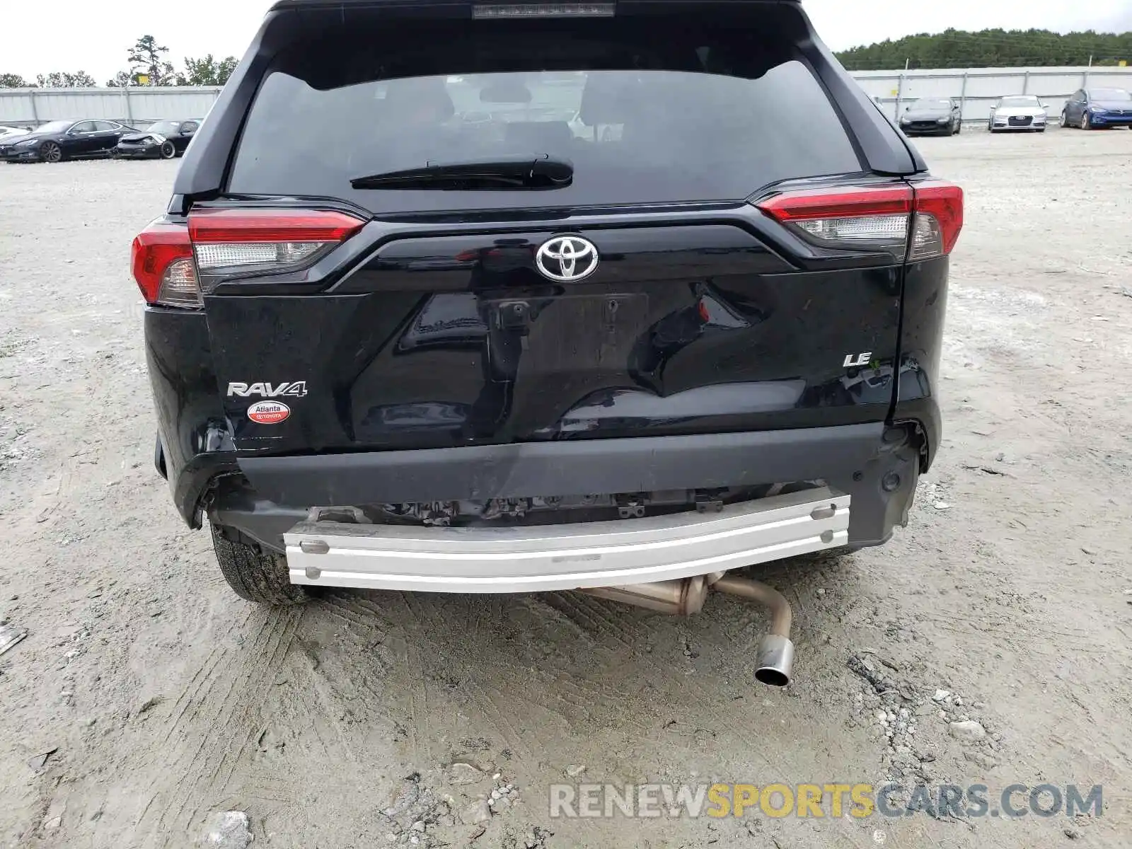 9 Photograph of a damaged car 2T3H1RFV9LC049562 TOYOTA RAV4 2020