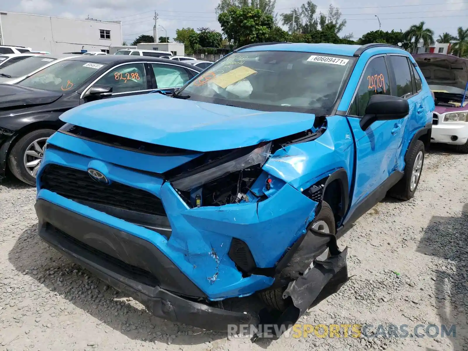 2 Photograph of a damaged car 2T3H1RFV9LC061324 TOYOTA RAV4 2020