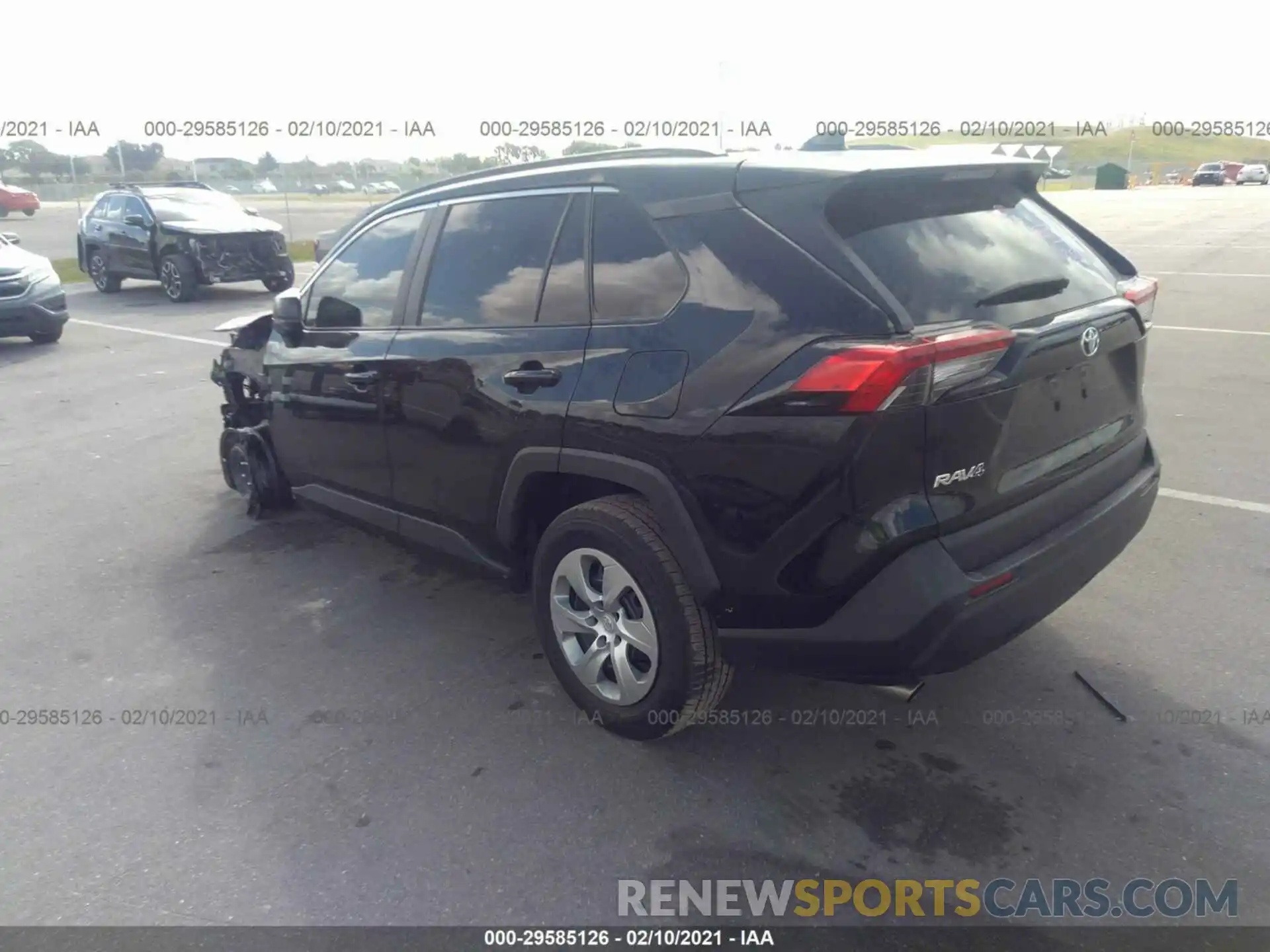 3 Фотография поврежденного автомобиля 2T3H1RFV9LC062876 TOYOTA RAV4 2020