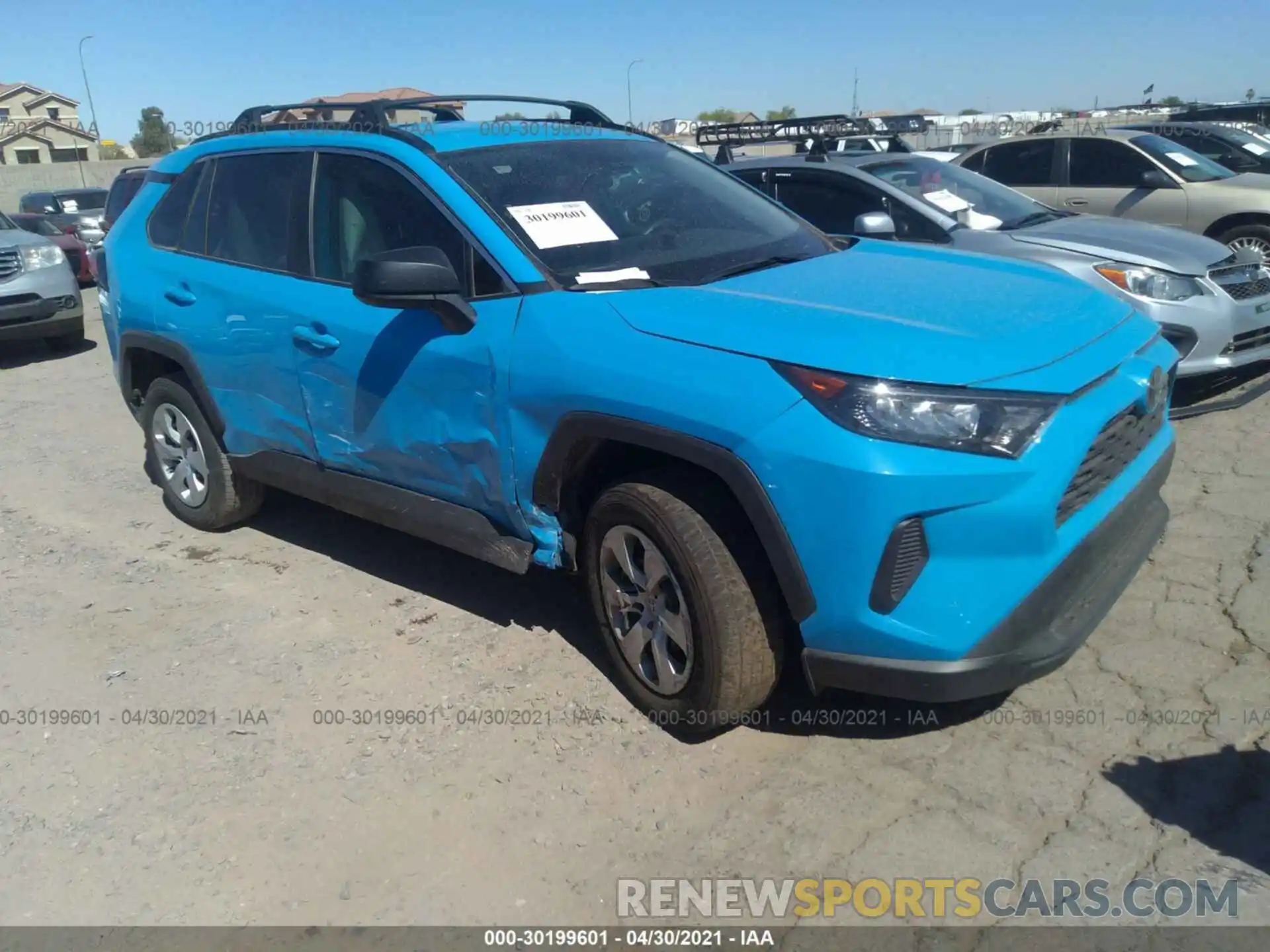 1 Photograph of a damaged car 2T3H1RFV9LC071061 TOYOTA RAV4 2020