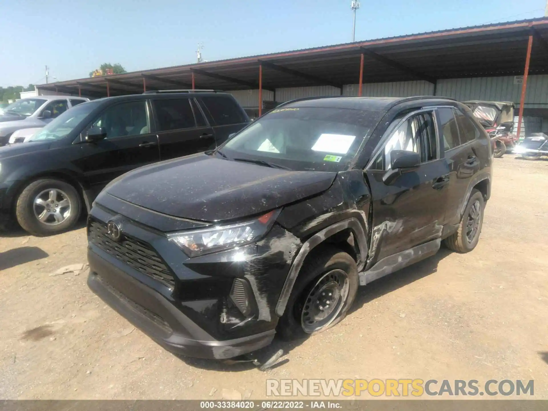 6 Photograph of a damaged car 2T3H1RFV9LC072016 TOYOTA RAV4 2020