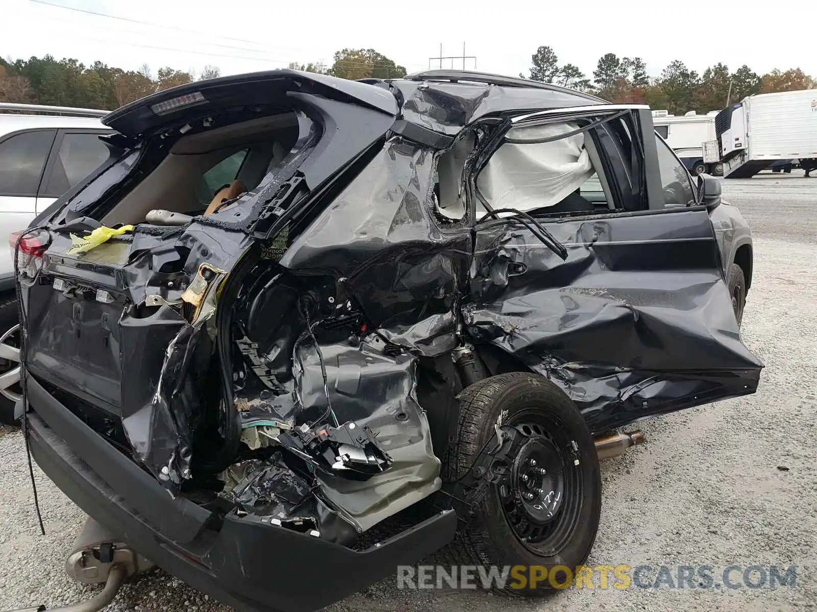 9 Photograph of a damaged car 2T3H1RFV9LC073408 TOYOTA RAV4 2020