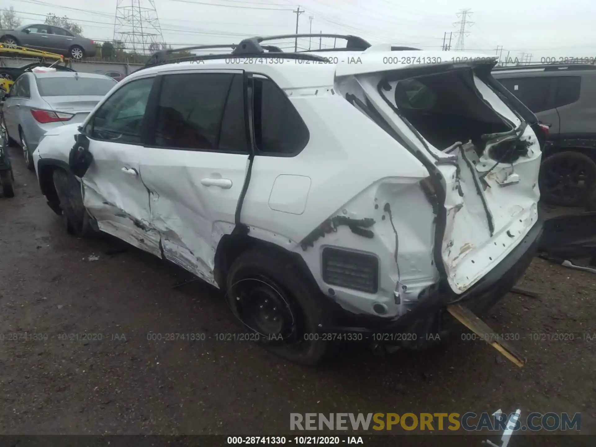 3 Photograph of a damaged car 2T3H1RFV9LC074378 TOYOTA RAV4 2020