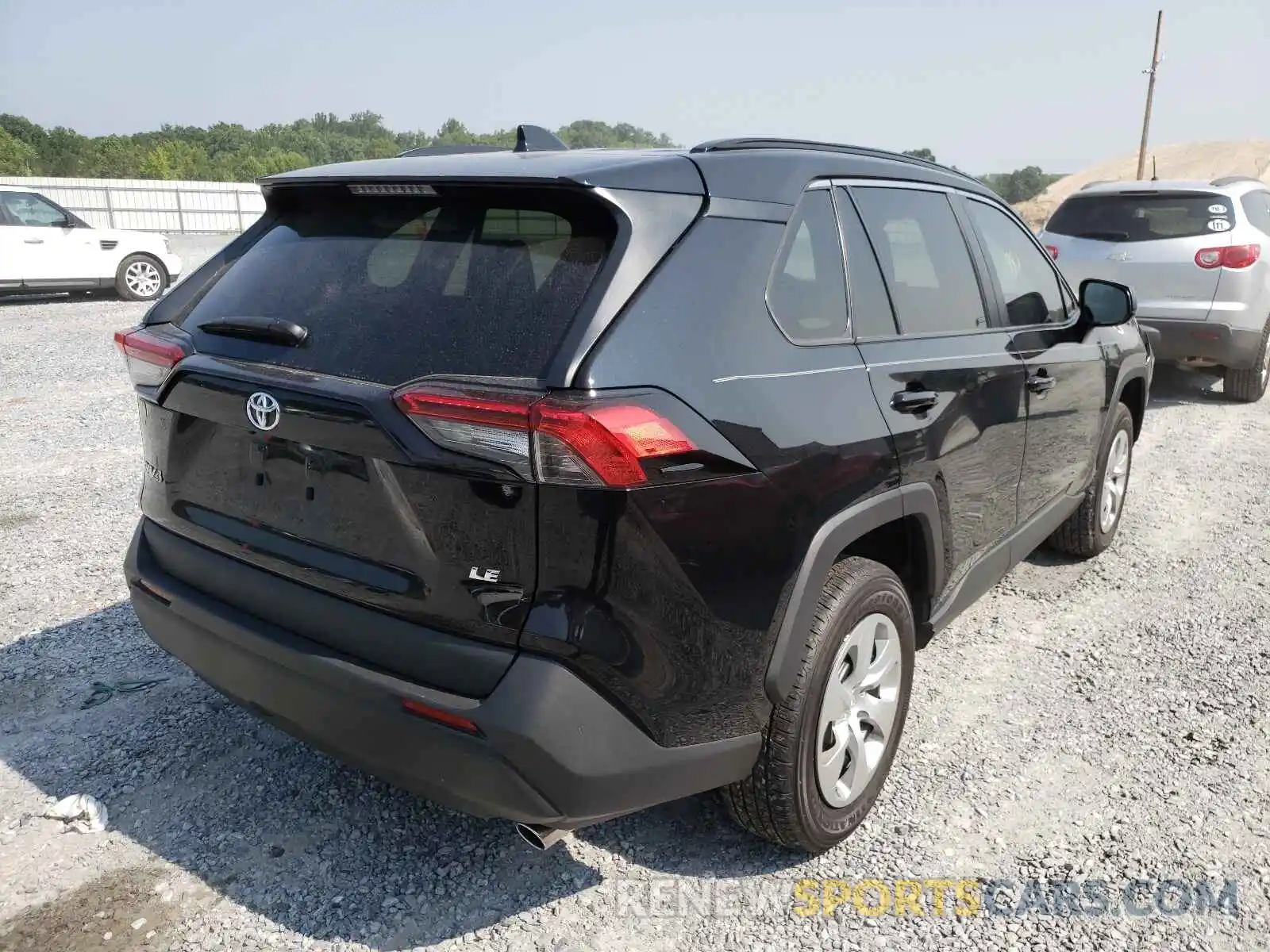 4 Photograph of a damaged car 2T3H1RFV9LC074719 TOYOTA RAV4 2020