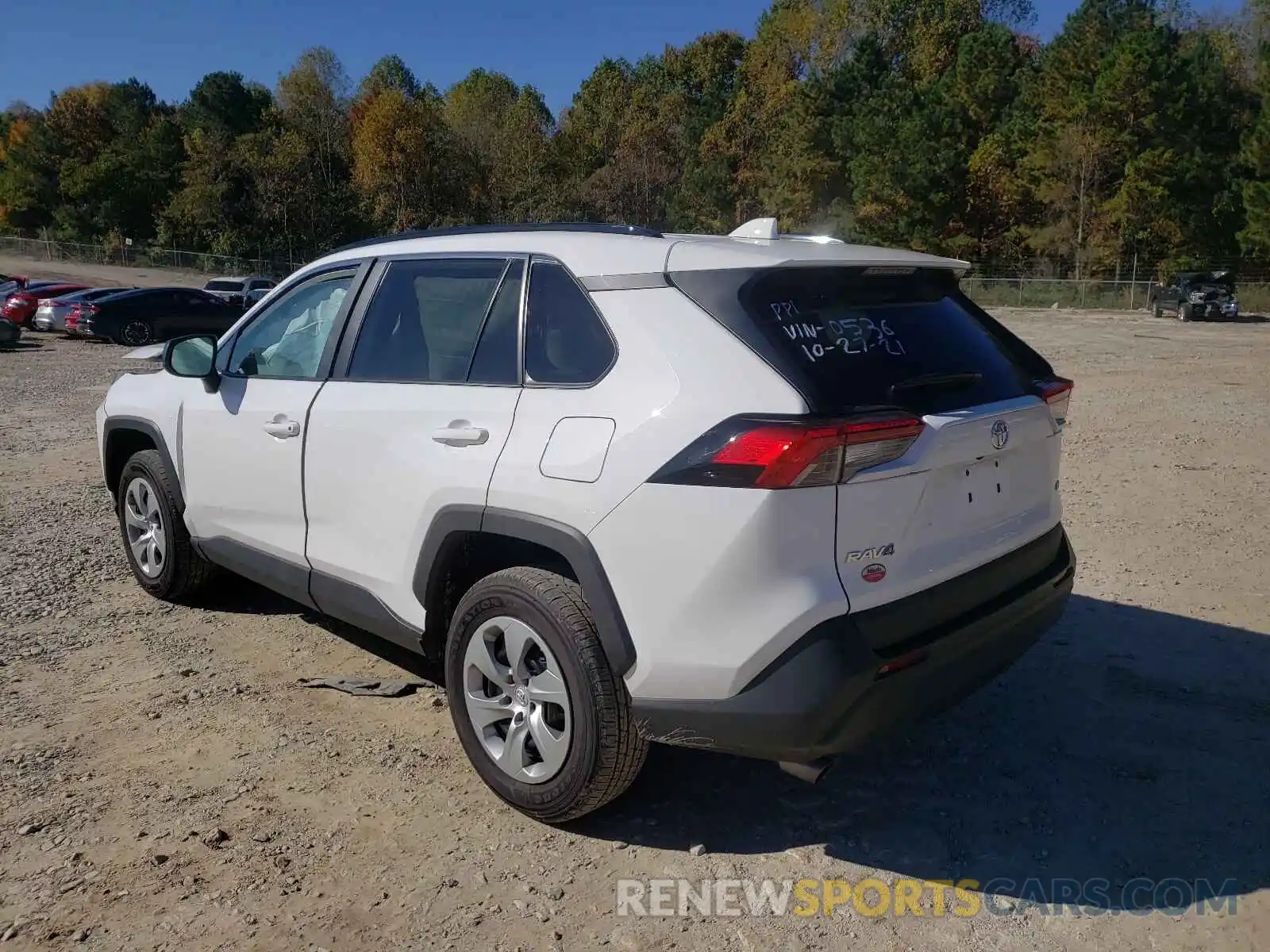 3 Photograph of a damaged car 2T3H1RFV9LC080536 TOYOTA RAV4 2020