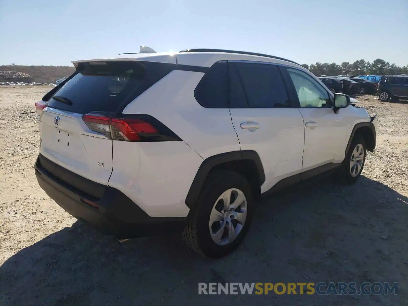 4 Photograph of a damaged car 2T3H1RFV9LC080536 TOYOTA RAV4 2020