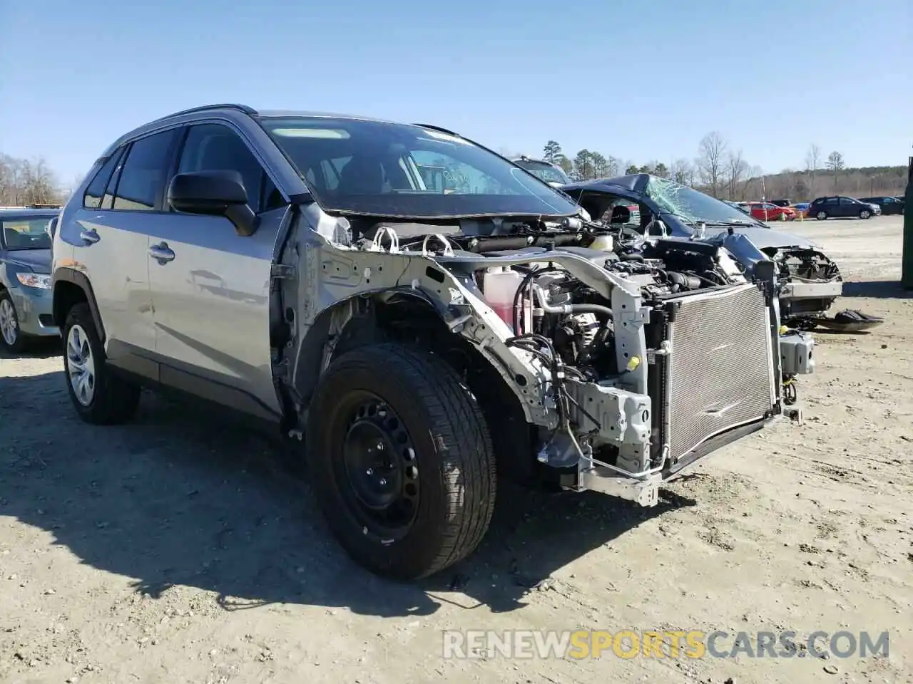 1 Photograph of a damaged car 2T3H1RFV9LC085476 TOYOTA RAV4 2020