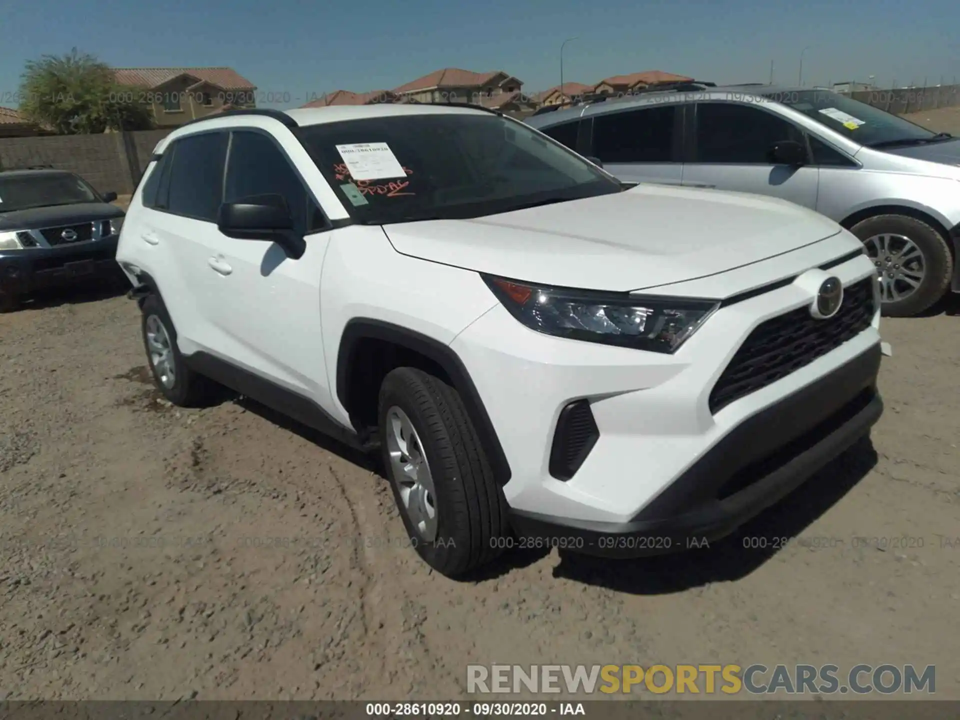 1 Photograph of a damaged car 2T3H1RFV9LW069633 TOYOTA RAV4 2020