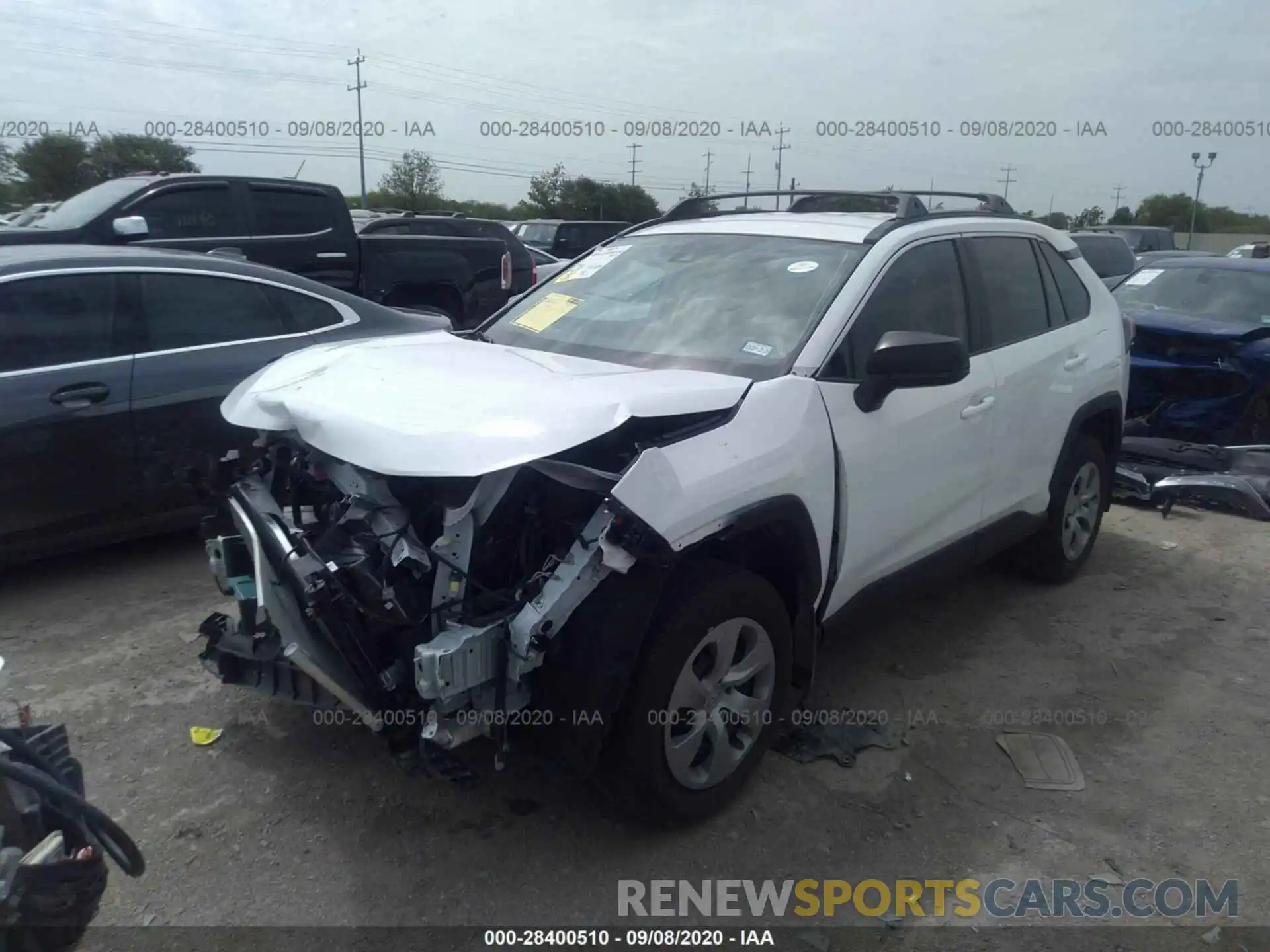 2 Photograph of a damaged car 2T3H1RFV9LW071737 TOYOTA RAV4 2020