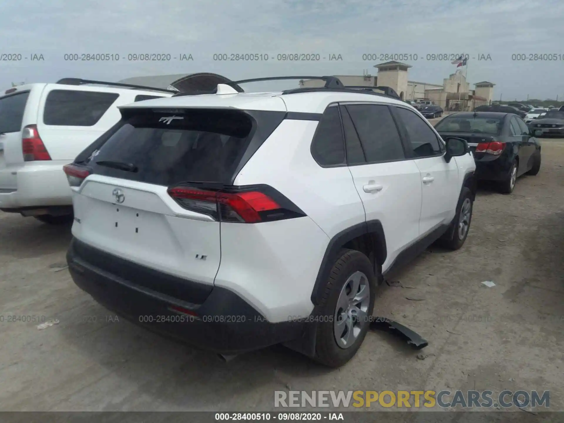 4 Фотография поврежденного автомобиля 2T3H1RFV9LW071737 TOYOTA RAV4 2020