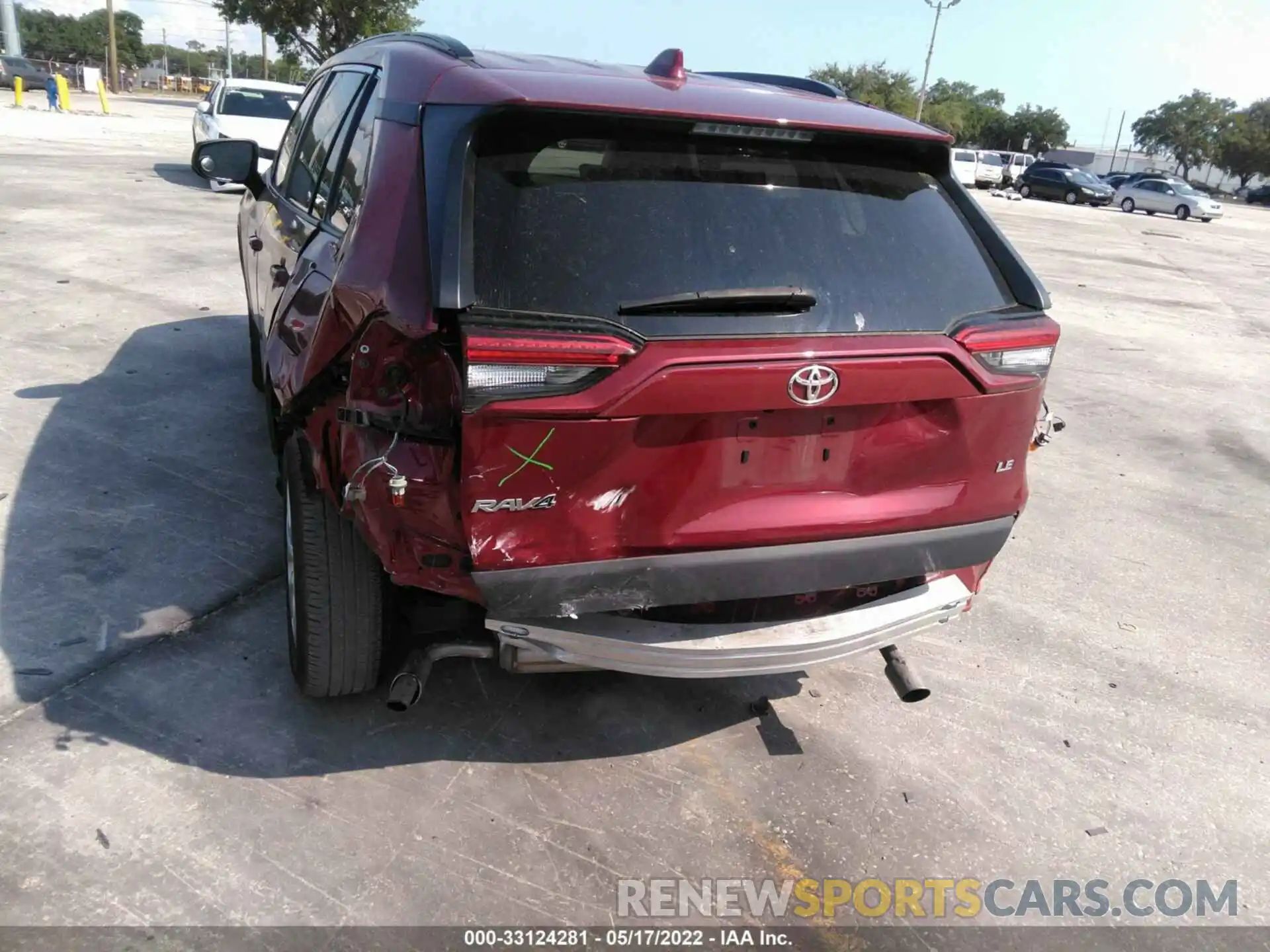 6 Photograph of a damaged car 2T3H1RFV9LW093026 TOYOTA RAV4 2020