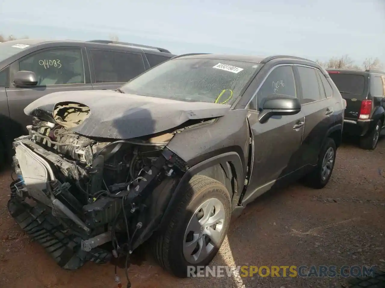 2 Photograph of a damaged car 2T3H1RFVXLC035976 TOYOTA RAV4 2020