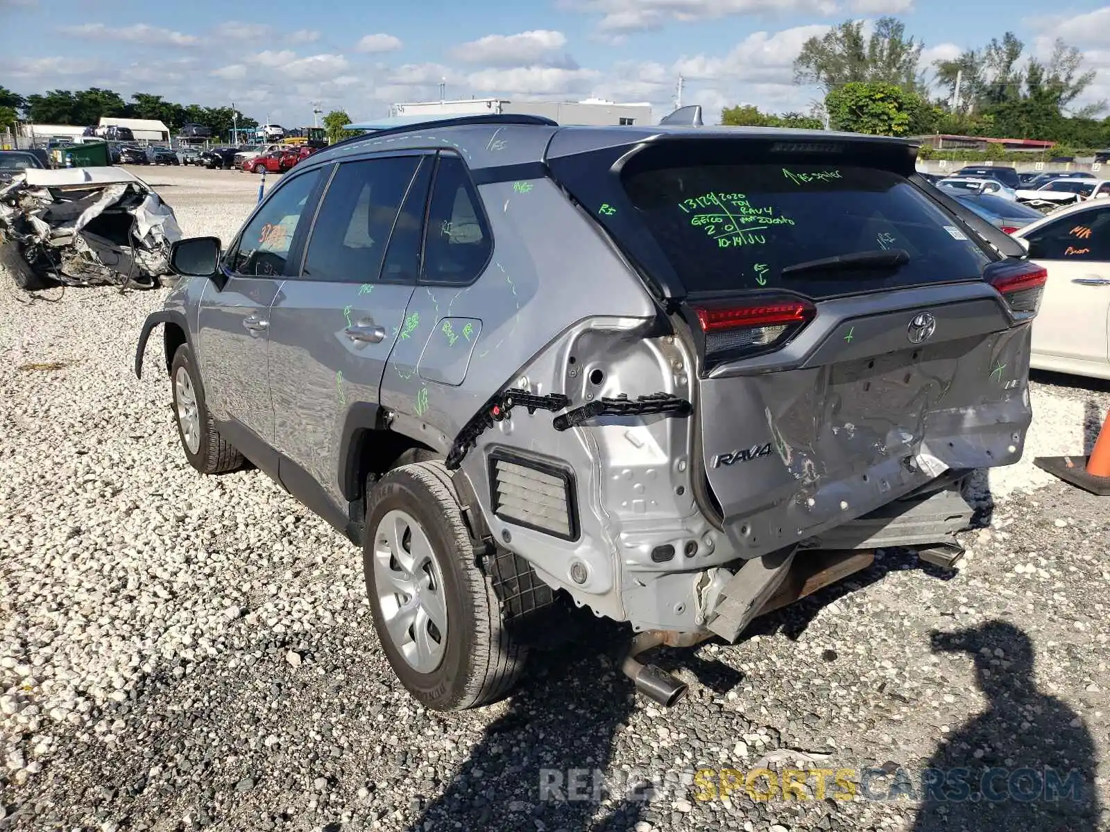 3 Photograph of a damaged car 2T3H1RFVXLC036612 TOYOTA RAV4 2020