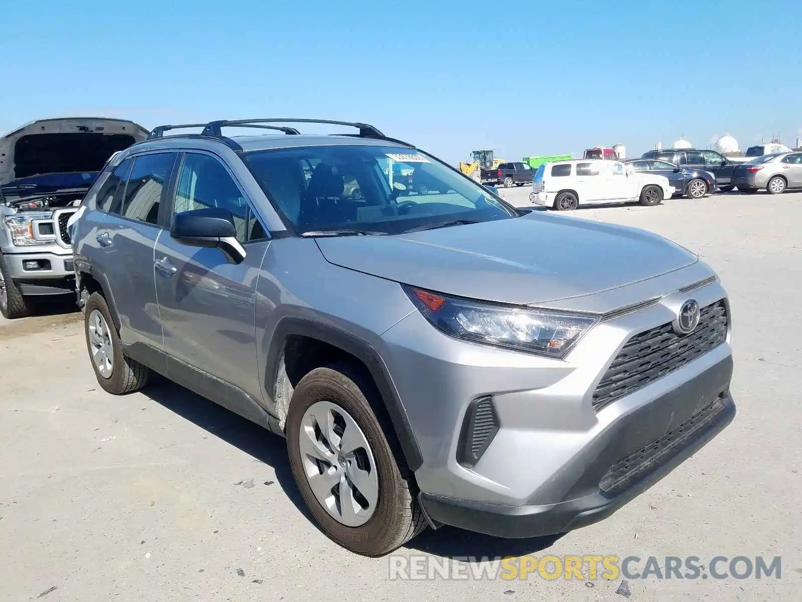 1 Photograph of a damaged car 2T3H1RFVXLC038246 TOYOTA RAV4 2020