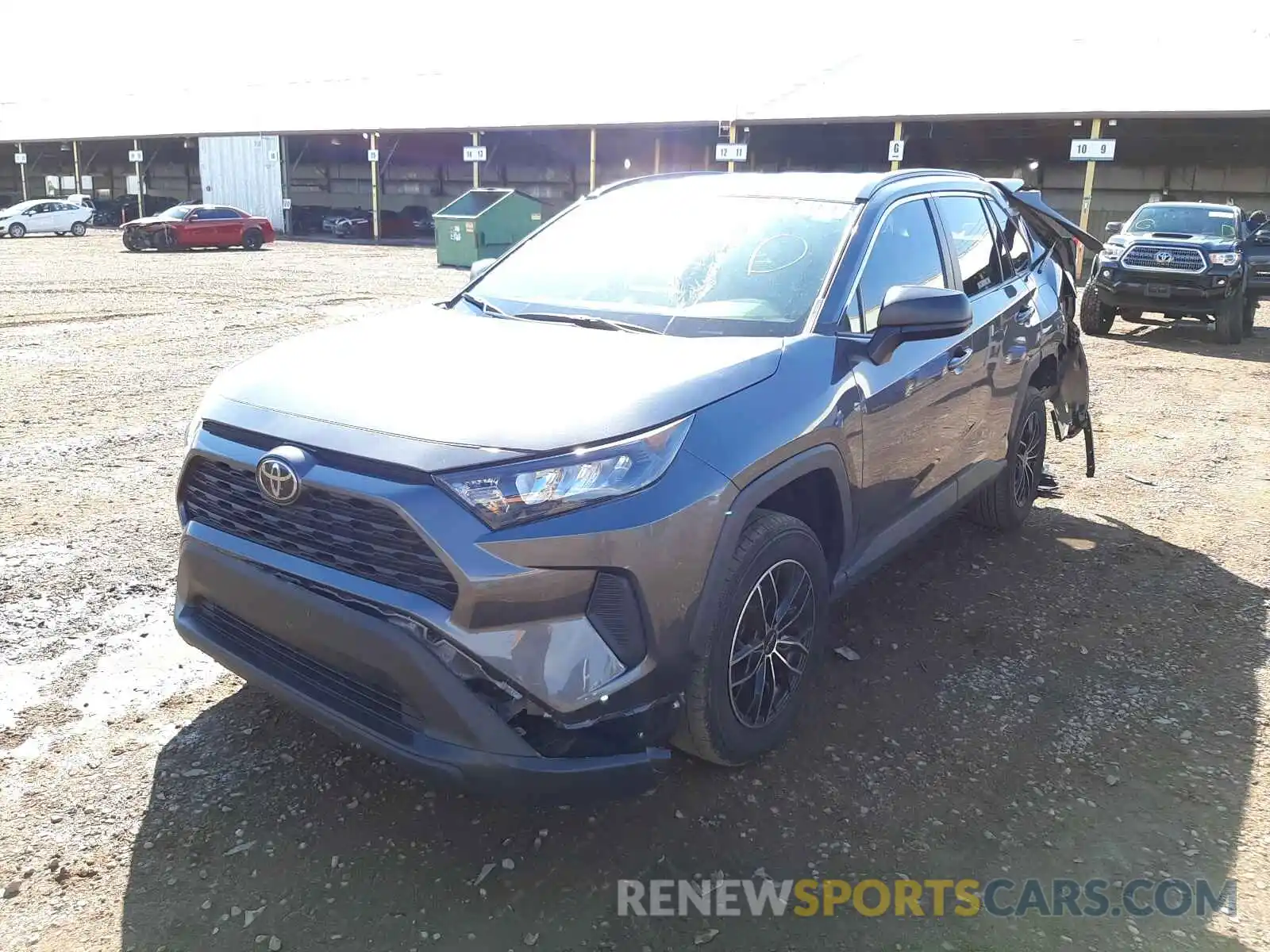 1 Photograph of a damaged car 2T3H1RFVXLC046895 TOYOTA RAV4 2020