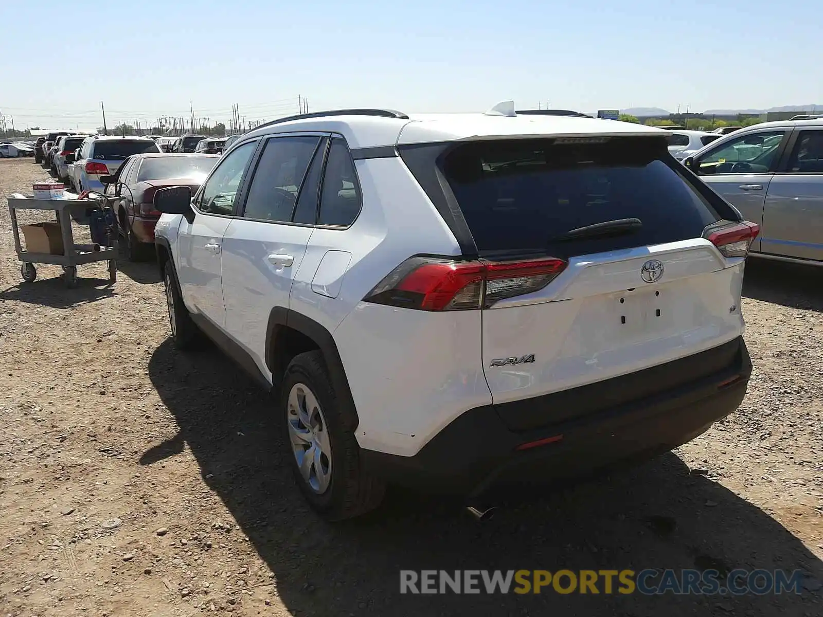 3 Photograph of a damaged car 2T3H1RFVXLC047254 TOYOTA RAV4 2020