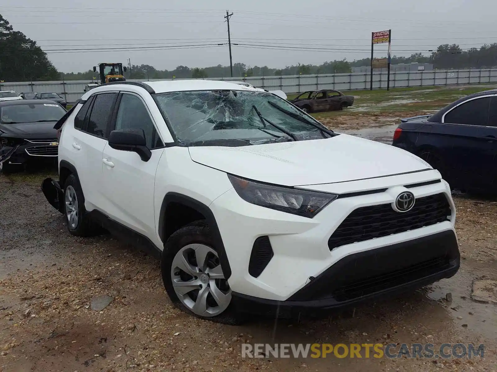 1 Photograph of a damaged car 2T3H1RFVXLC050462 TOYOTA RAV4 2020