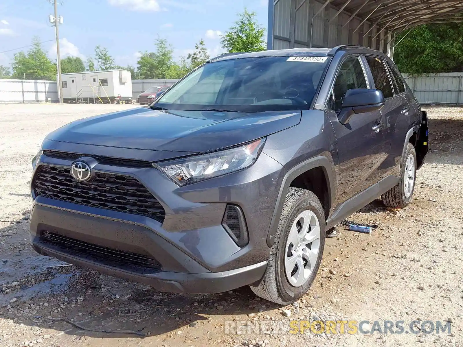 2 Photograph of a damaged car 2T3H1RFVXLC055600 TOYOTA RAV4 2020