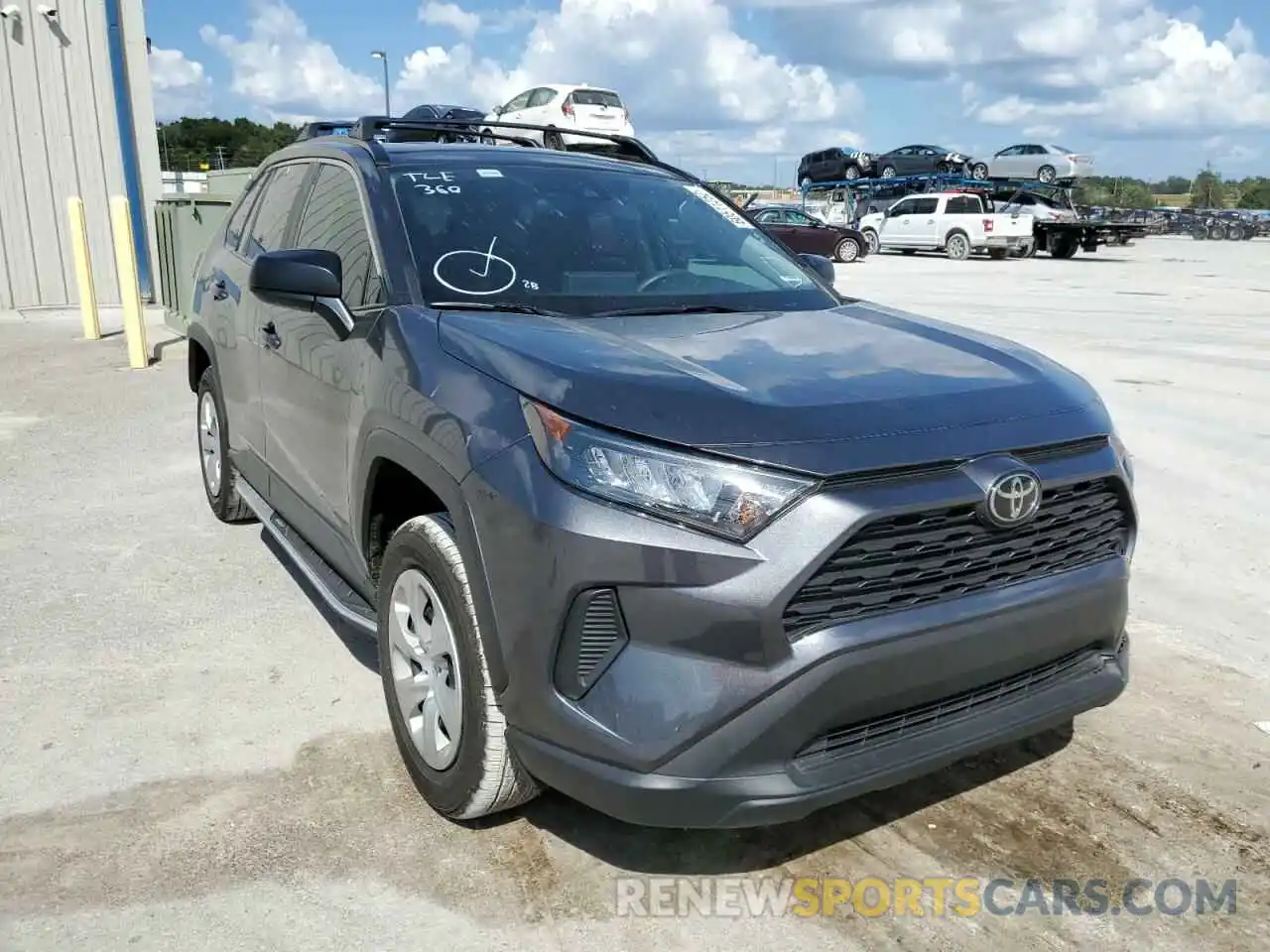 1 Photograph of a damaged car 2T3H1RFVXLC067696 TOYOTA RAV4 2020