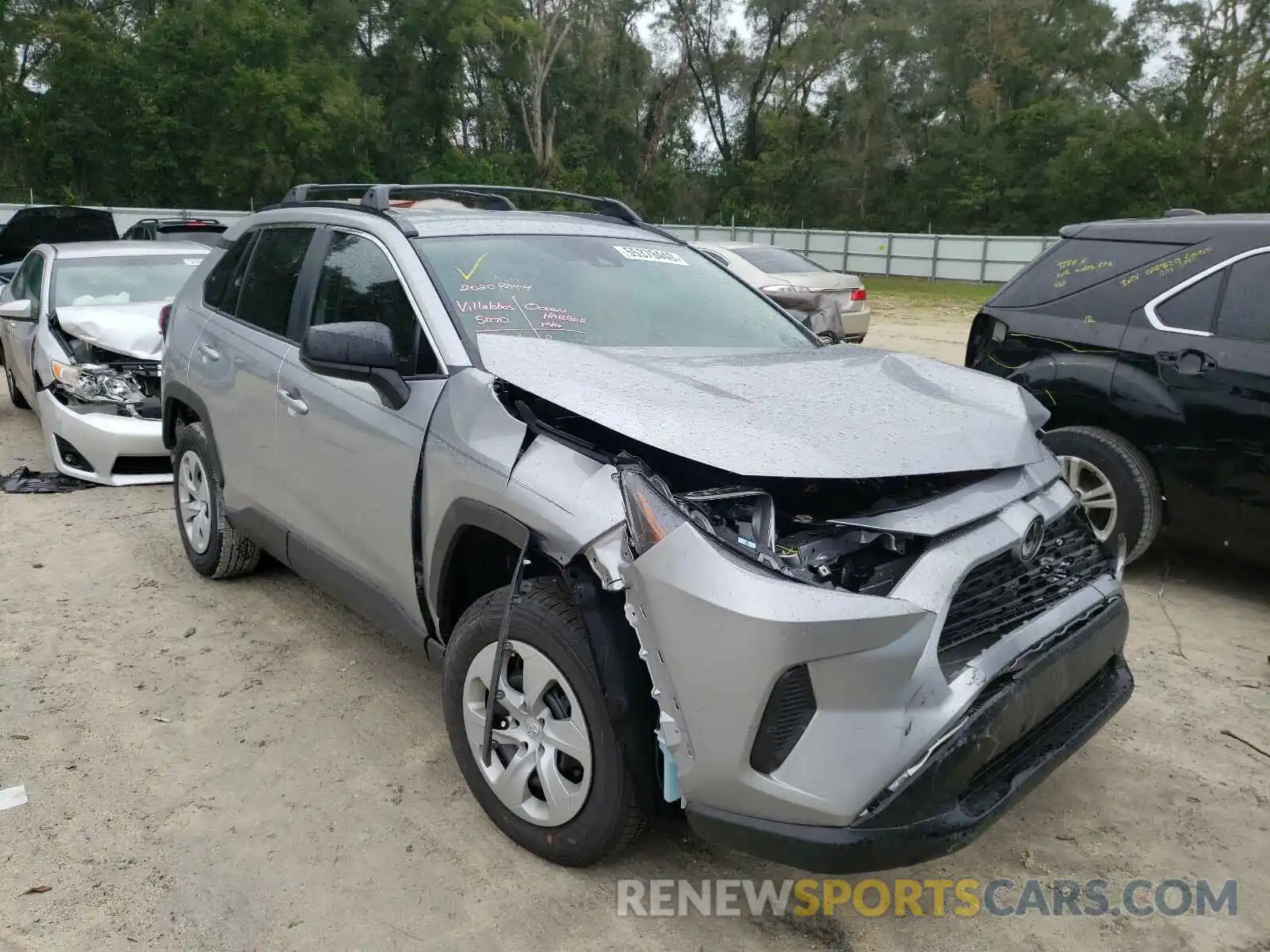 1 Photograph of a damaged car 2T3H1RFVXLC078407 TOYOTA RAV4 2020