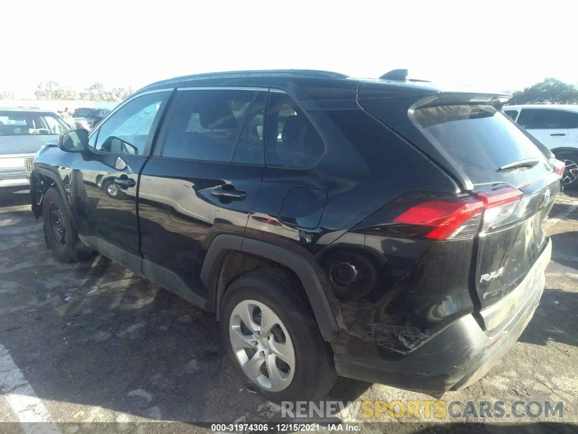 3 Photograph of a damaged car 2T3H1RFVXLC083350 TOYOTA RAV4 2020