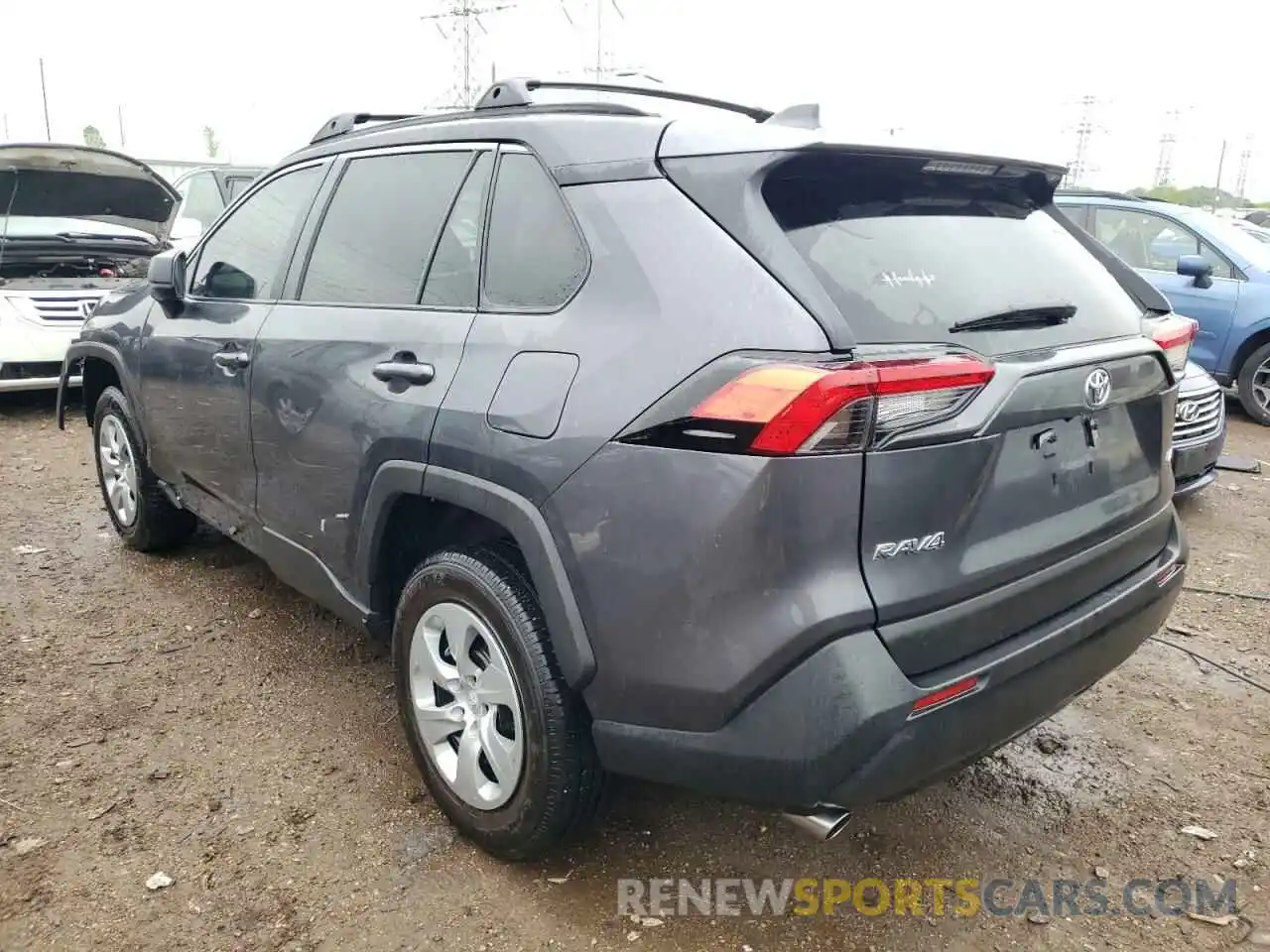 3 Photograph of a damaged car 2T3H1RFVXLW075232 TOYOTA RAV4 2020