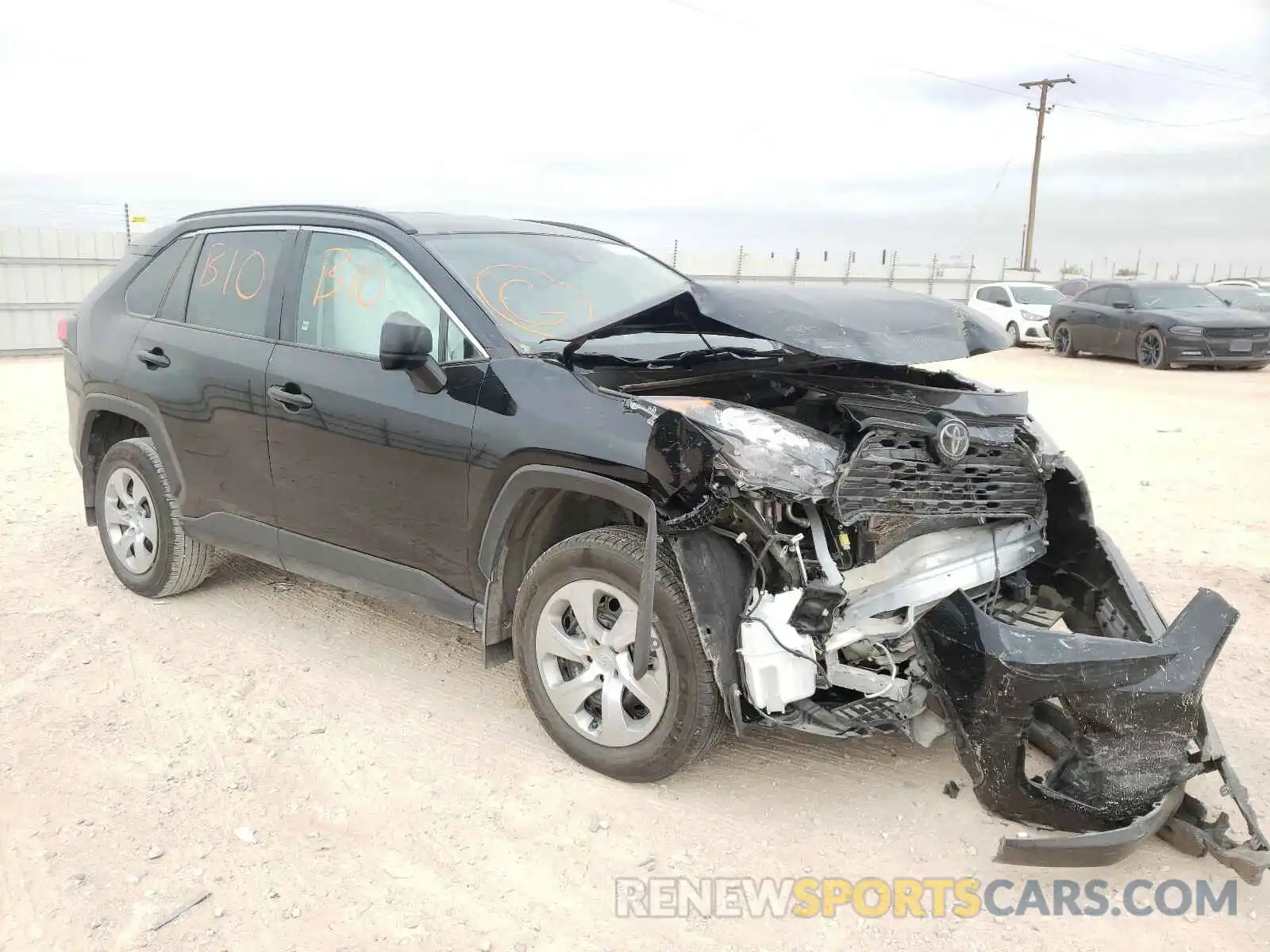 1 Photograph of a damaged car 2T3H1RFVXLW076431 TOYOTA RAV4 2020