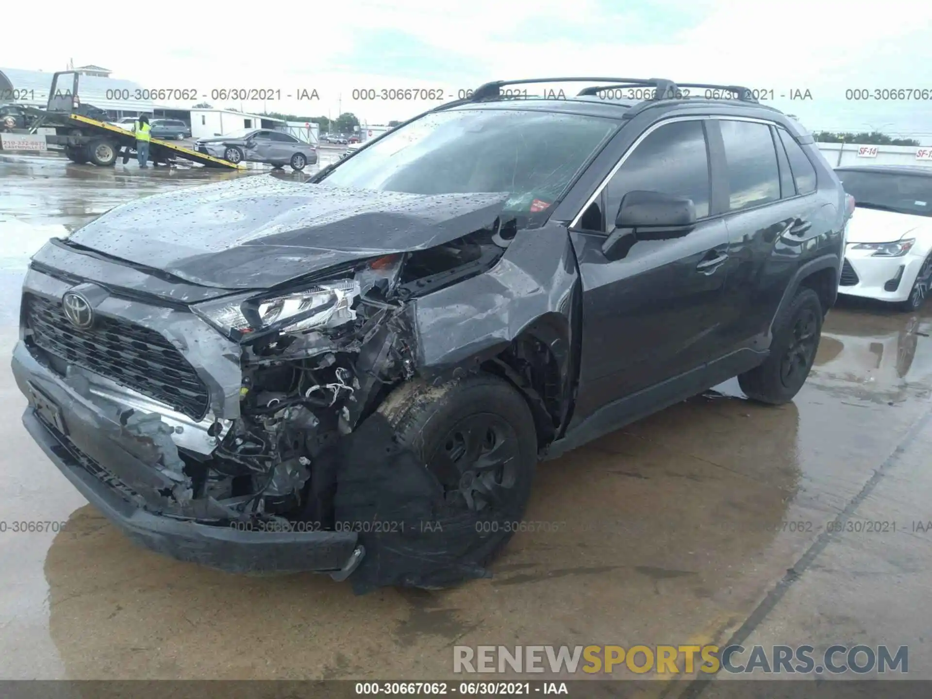 2 Photograph of a damaged car 2T3H1RFVXLW089079 TOYOTA RAV4 2020