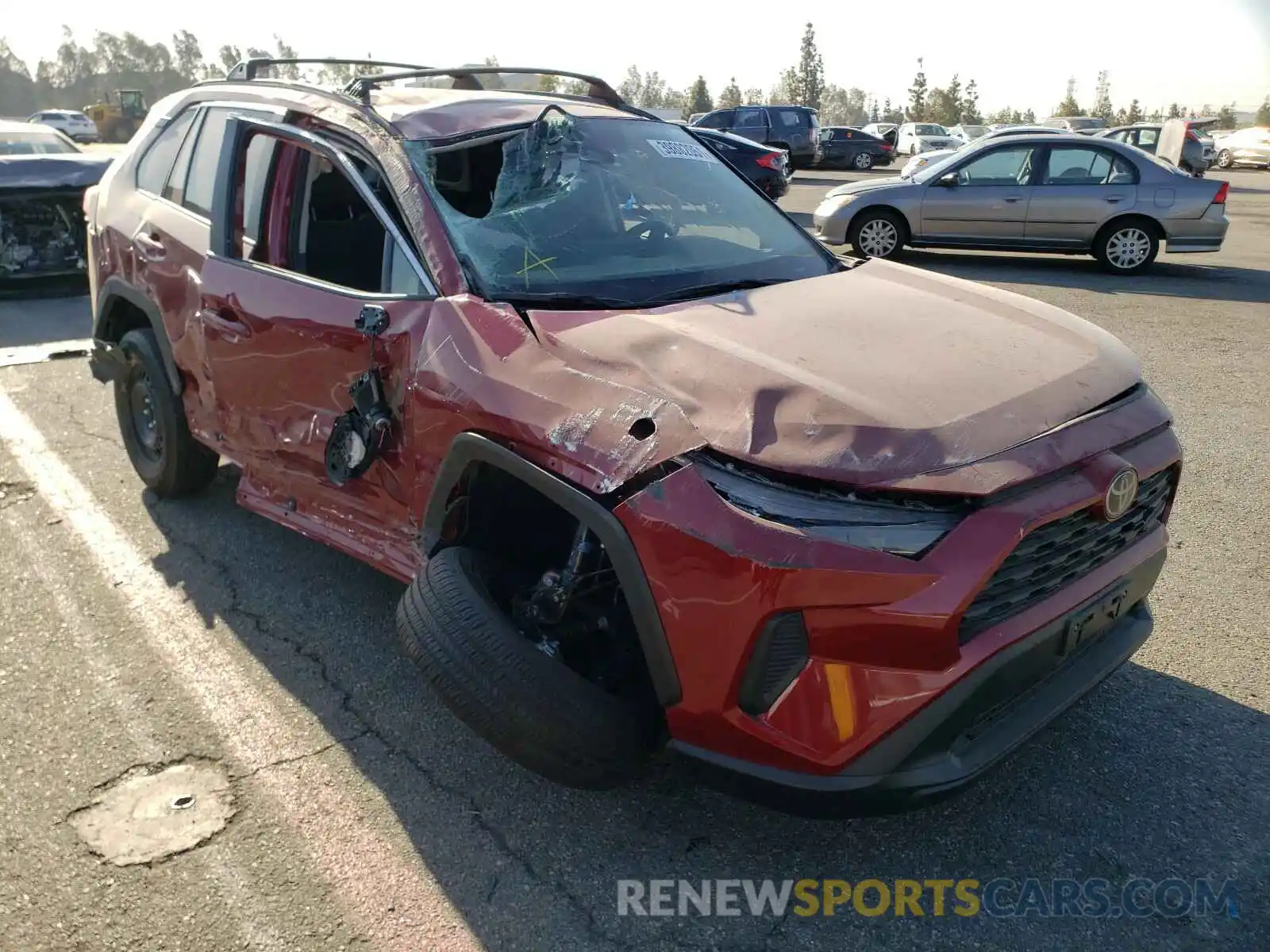 1 Photograph of a damaged car 2T3H1RFVXLW089339 TOYOTA RAV4 2020