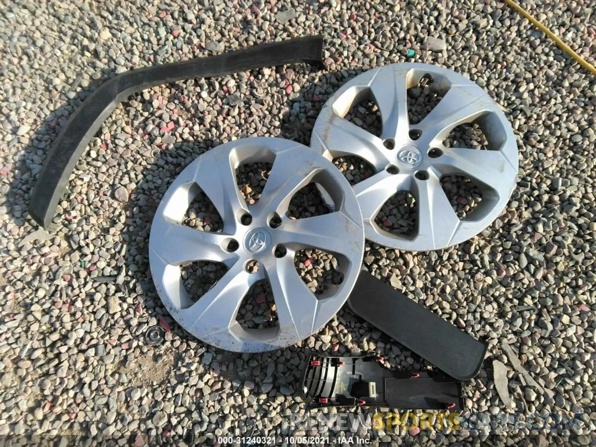 12 Фотография поврежденного автомобиля 2T3H1RFVXLW096906 TOYOTA RAV4 2020