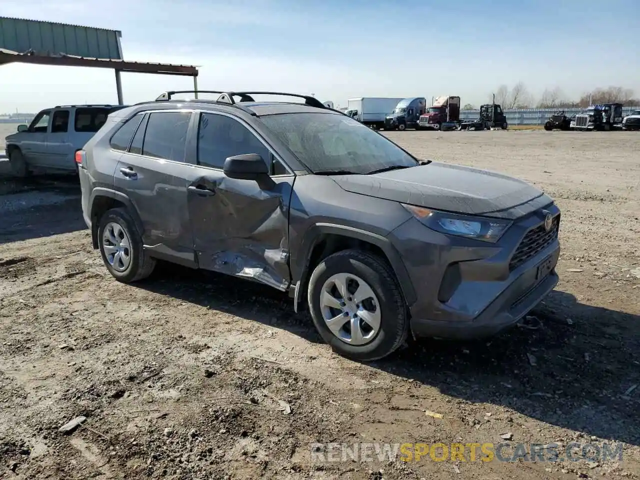 4 Photograph of a damaged car 2T3H1RFVXLW101859 TOYOTA RAV4 2020