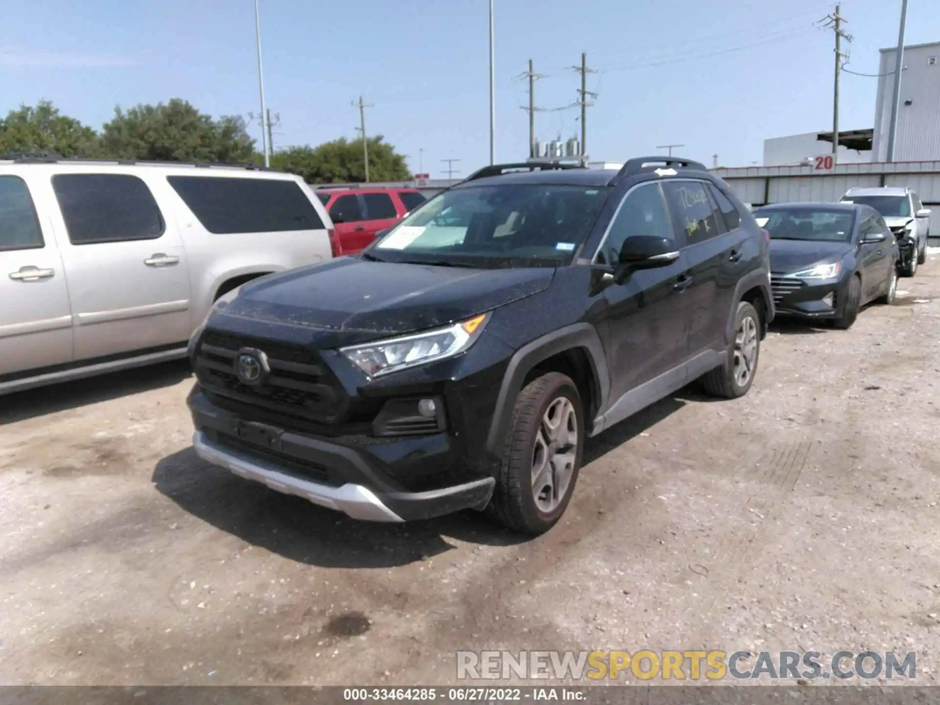 2 Photograph of a damaged car 2T3J1RFV0LC080202 TOYOTA RAV4 2020