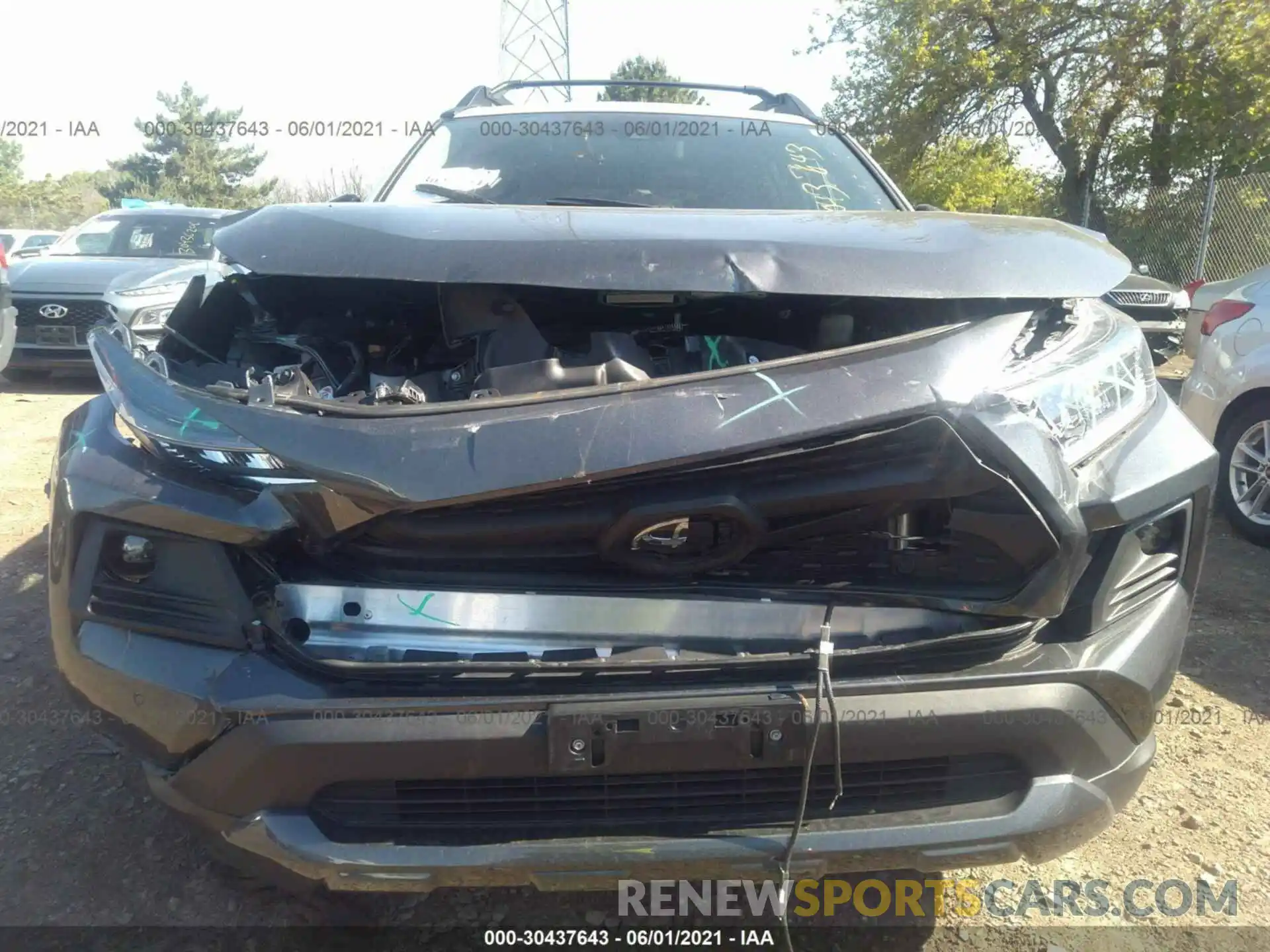 6 Photograph of a damaged car 2T3J1RFV0LC084962 TOYOTA RAV4 2020