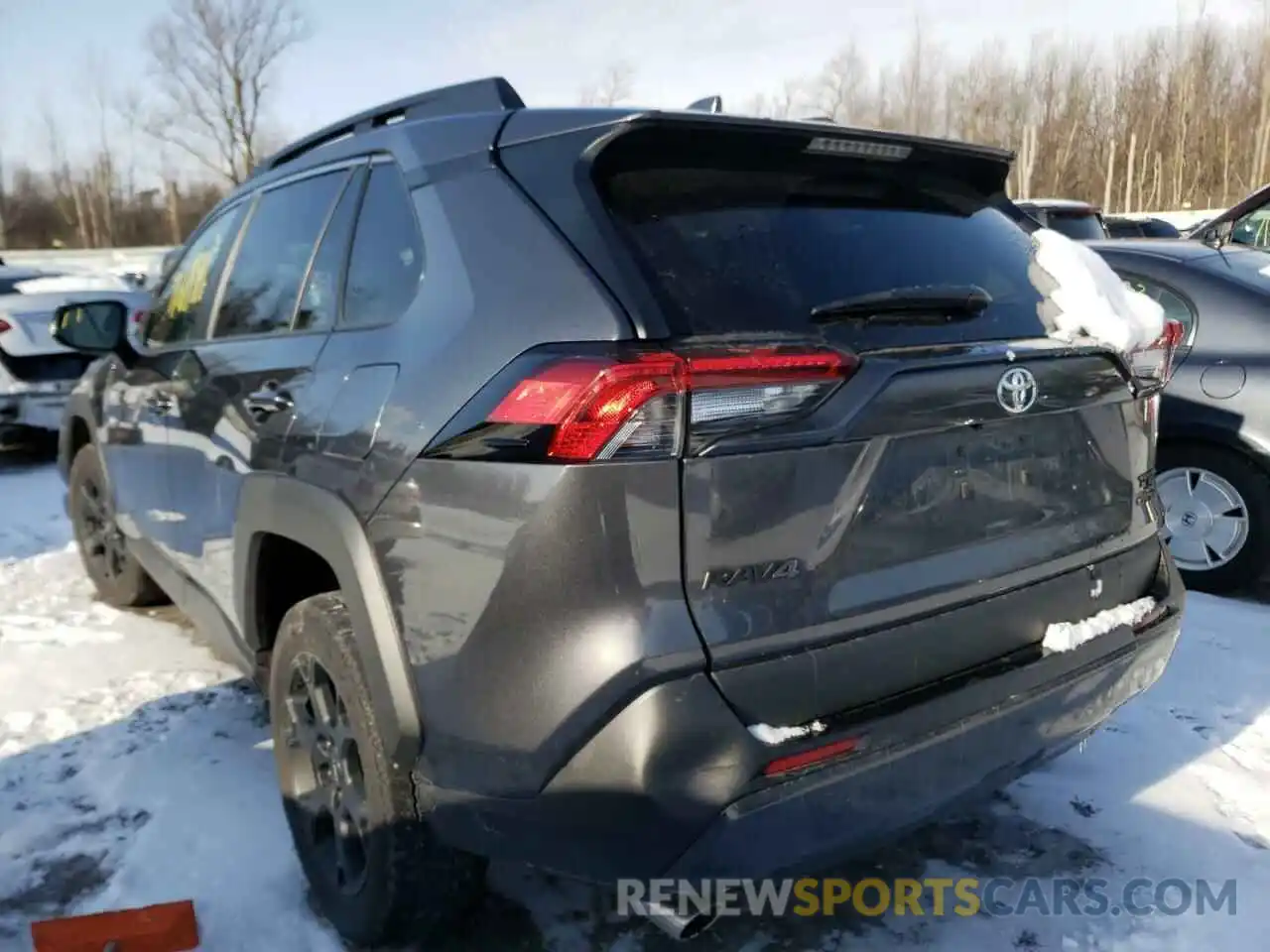 3 Photograph of a damaged car 2T3J1RFV0LC105826 TOYOTA RAV4 2020