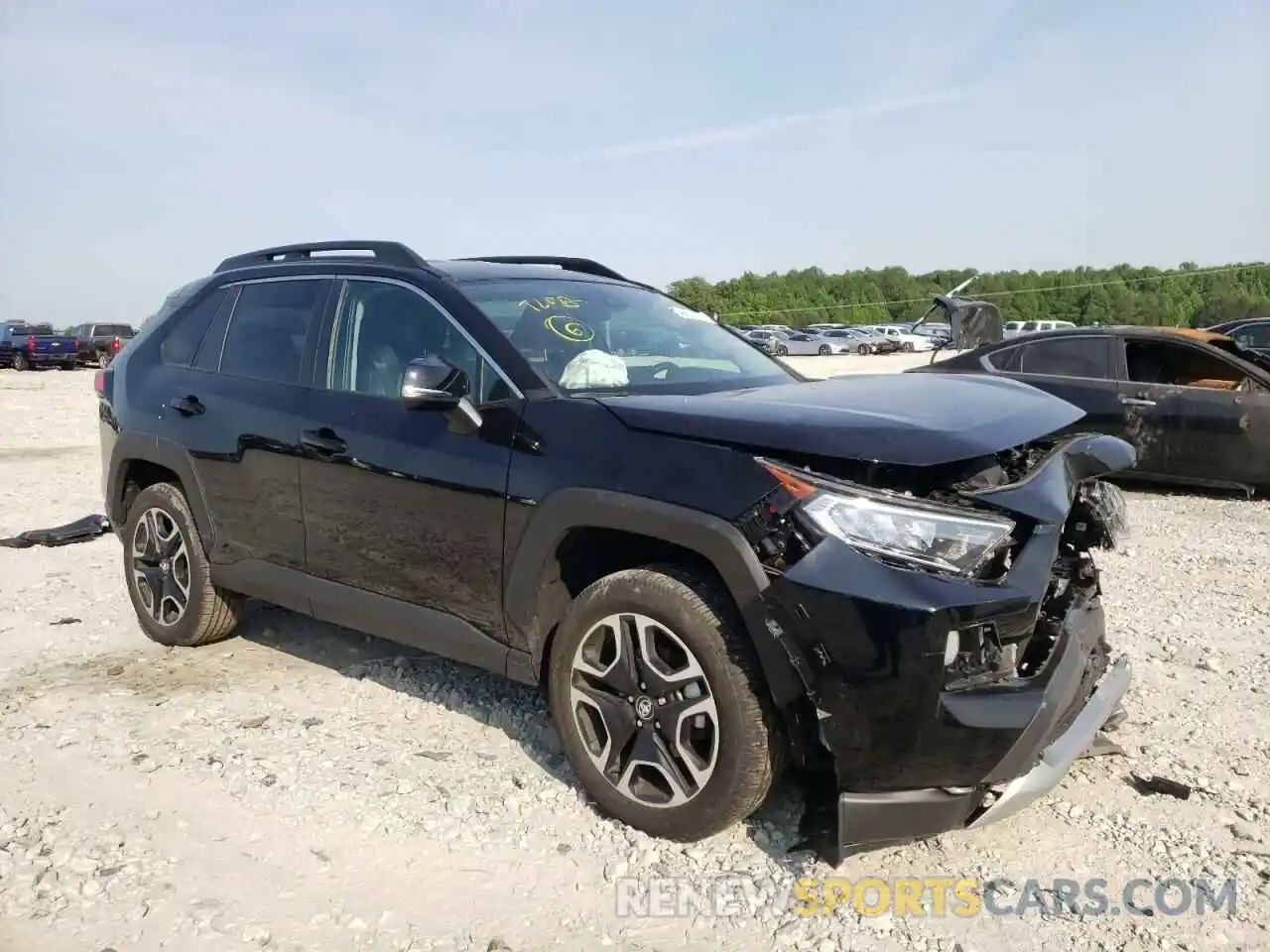 1 Photograph of a damaged car 2T3J1RFV0LC126546 TOYOTA RAV4 2020